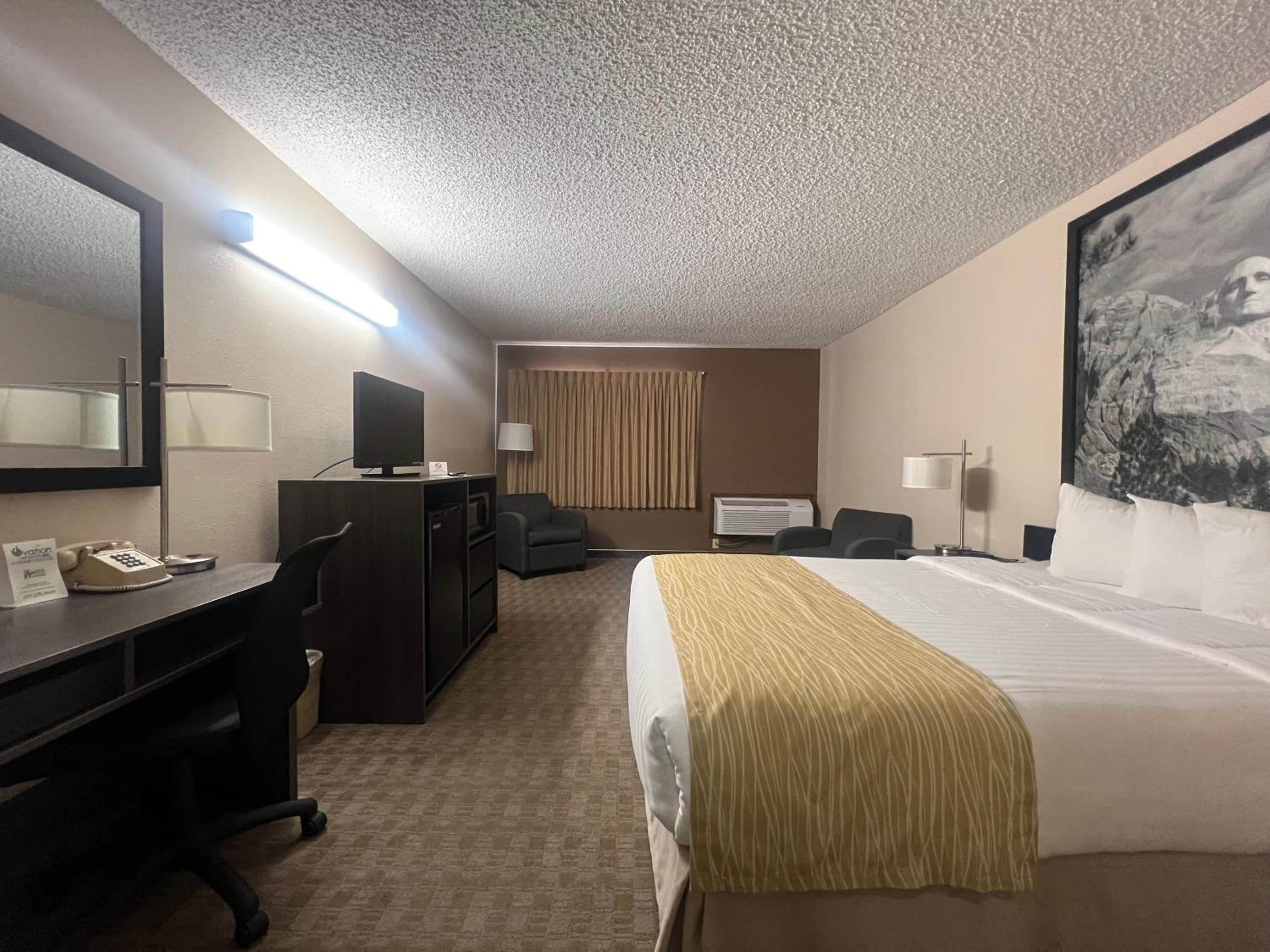Queen Room - Mobility Access/Non-Smoking - Photo 2