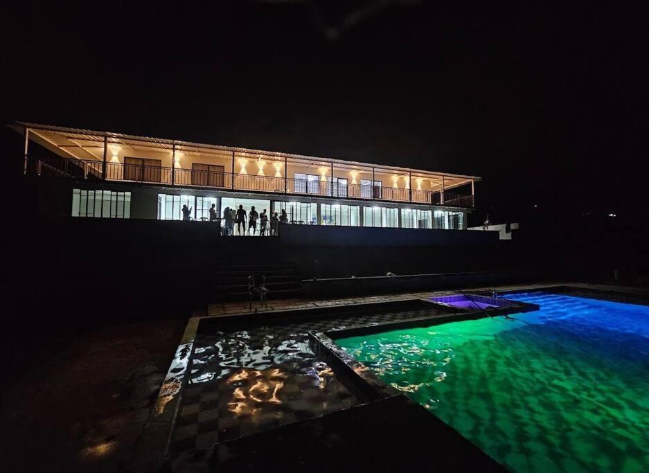 Villa photo 2