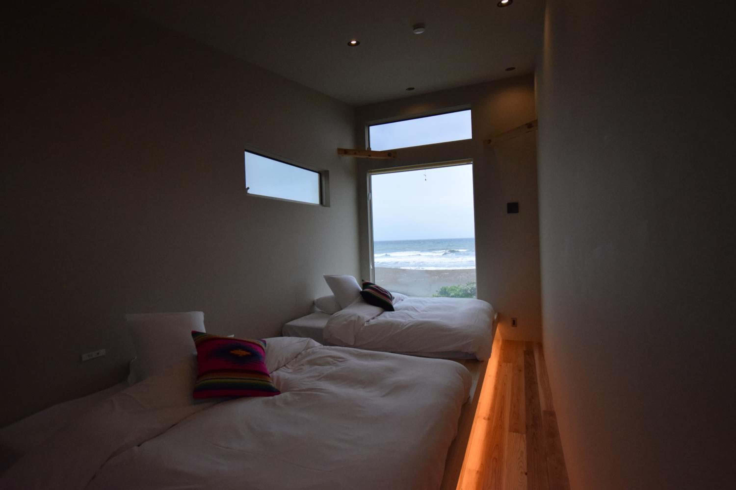 Villa - Beach Front photo 2
