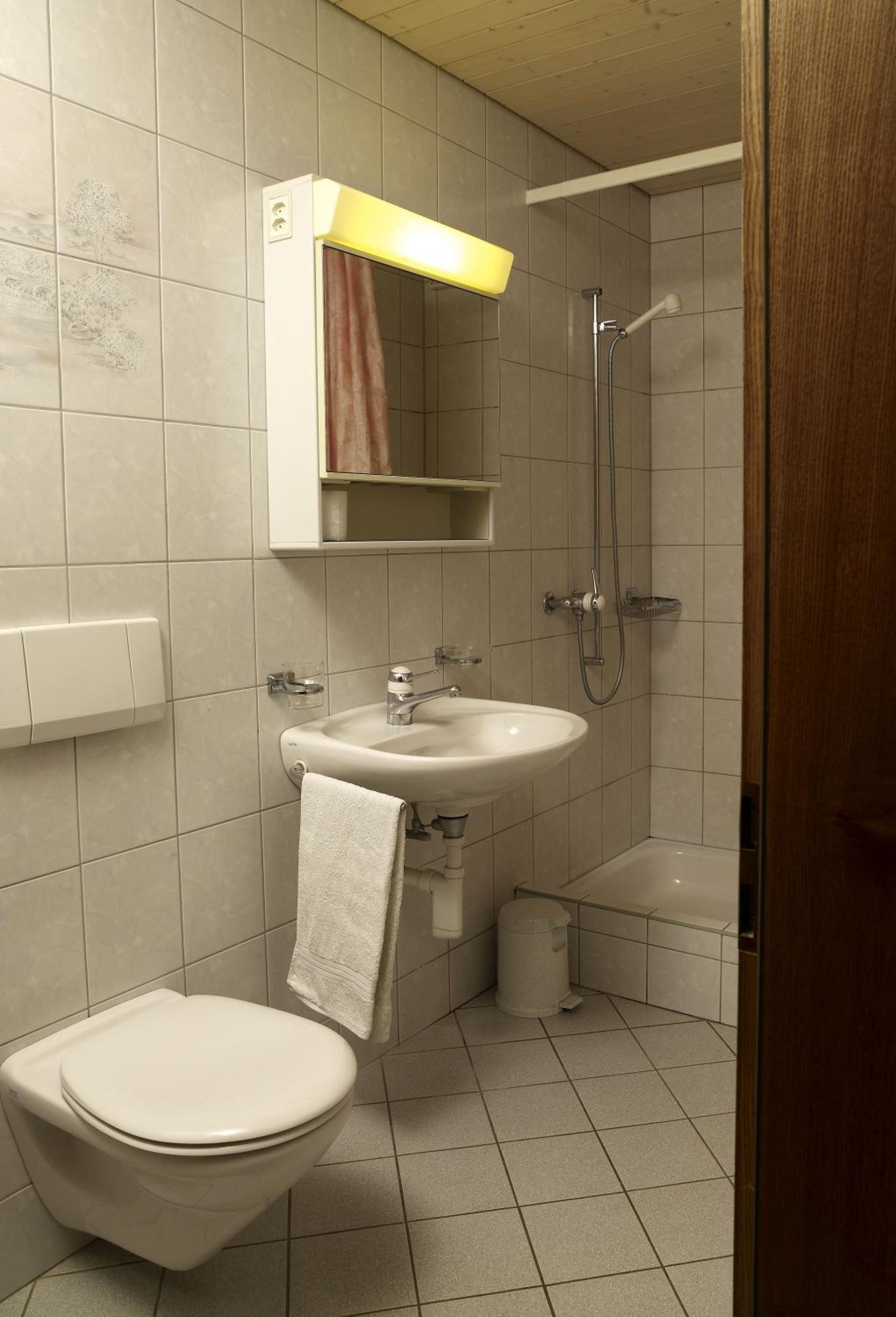 Triple Room with Shower photo 3