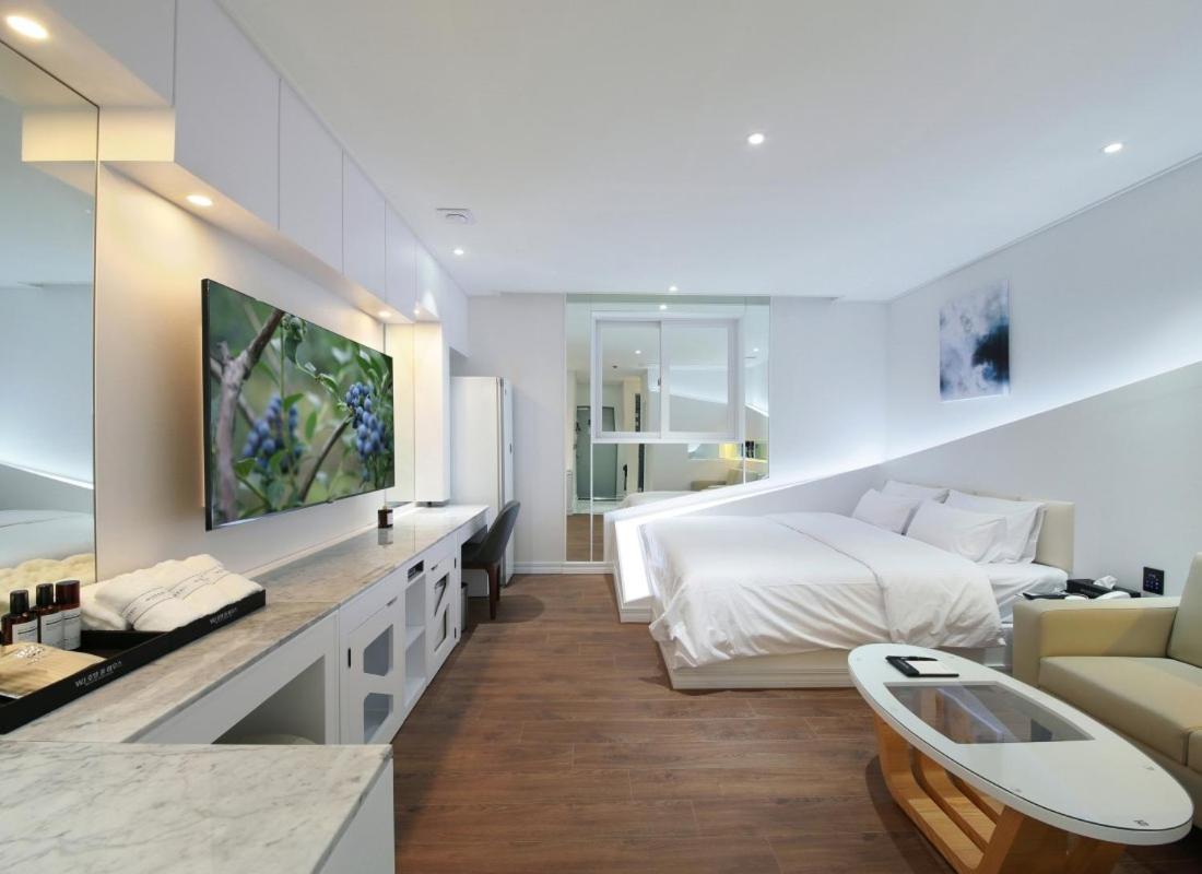 Boutique Room - Photo 3