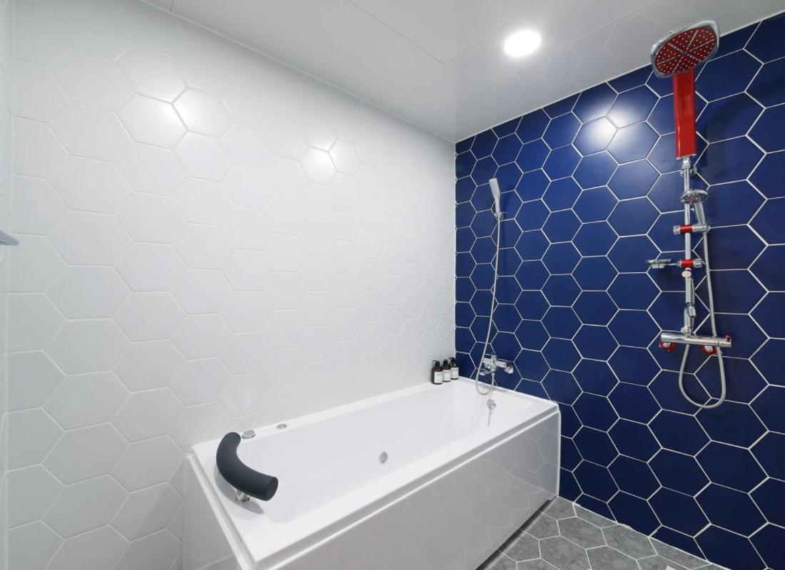 Boutique Room - Photo 4