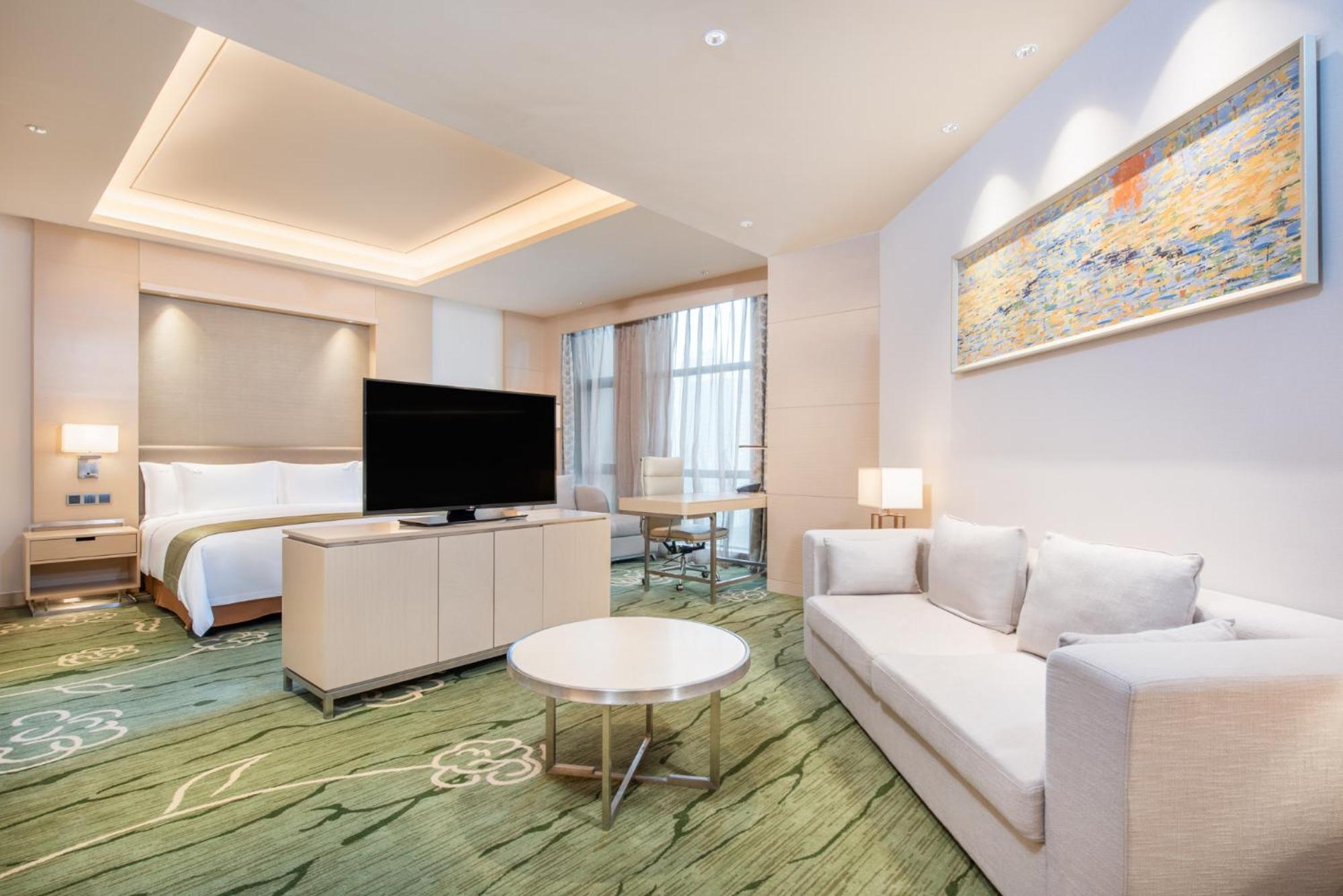 King Suite photo 3