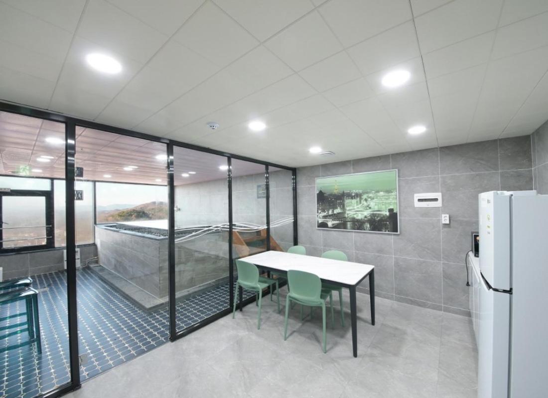 Family Spa Suite photo 3