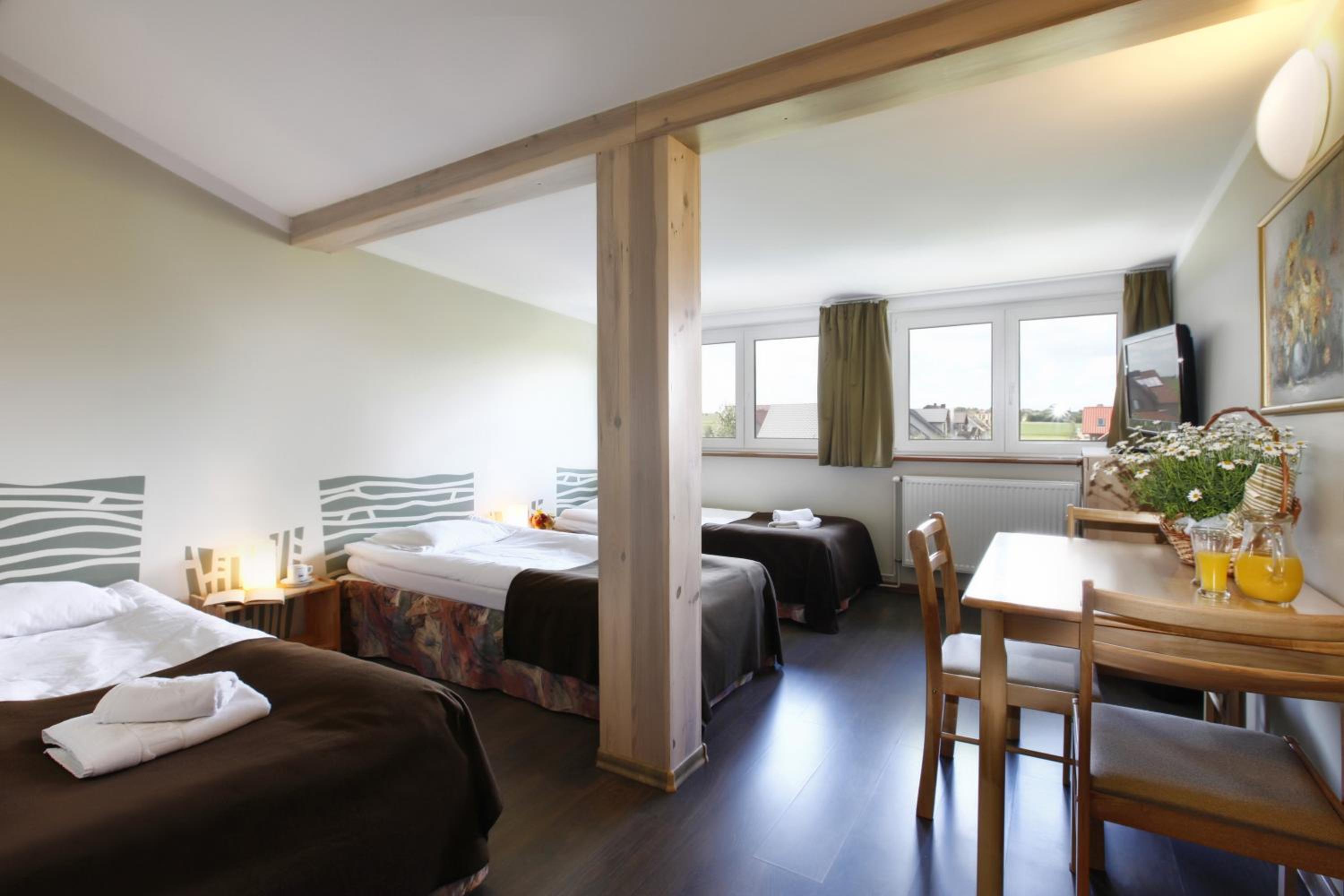 Triple Room with Private Bathroom photo 2