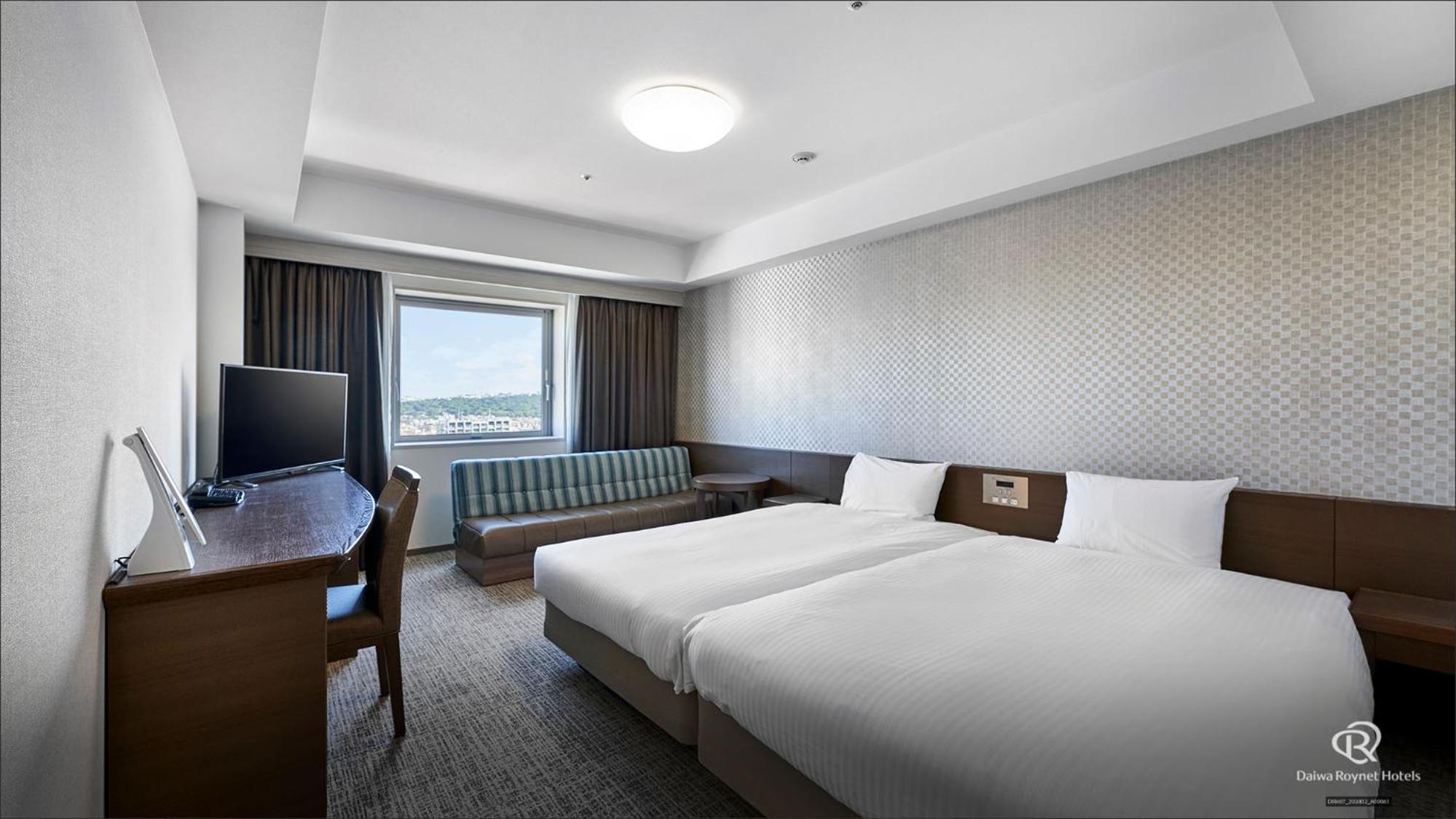 Hollywood Twin Room - Non-Smoking - Photo 11