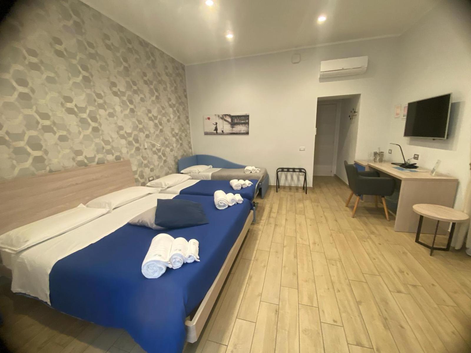 Deluxe Double Room with Extra Bed