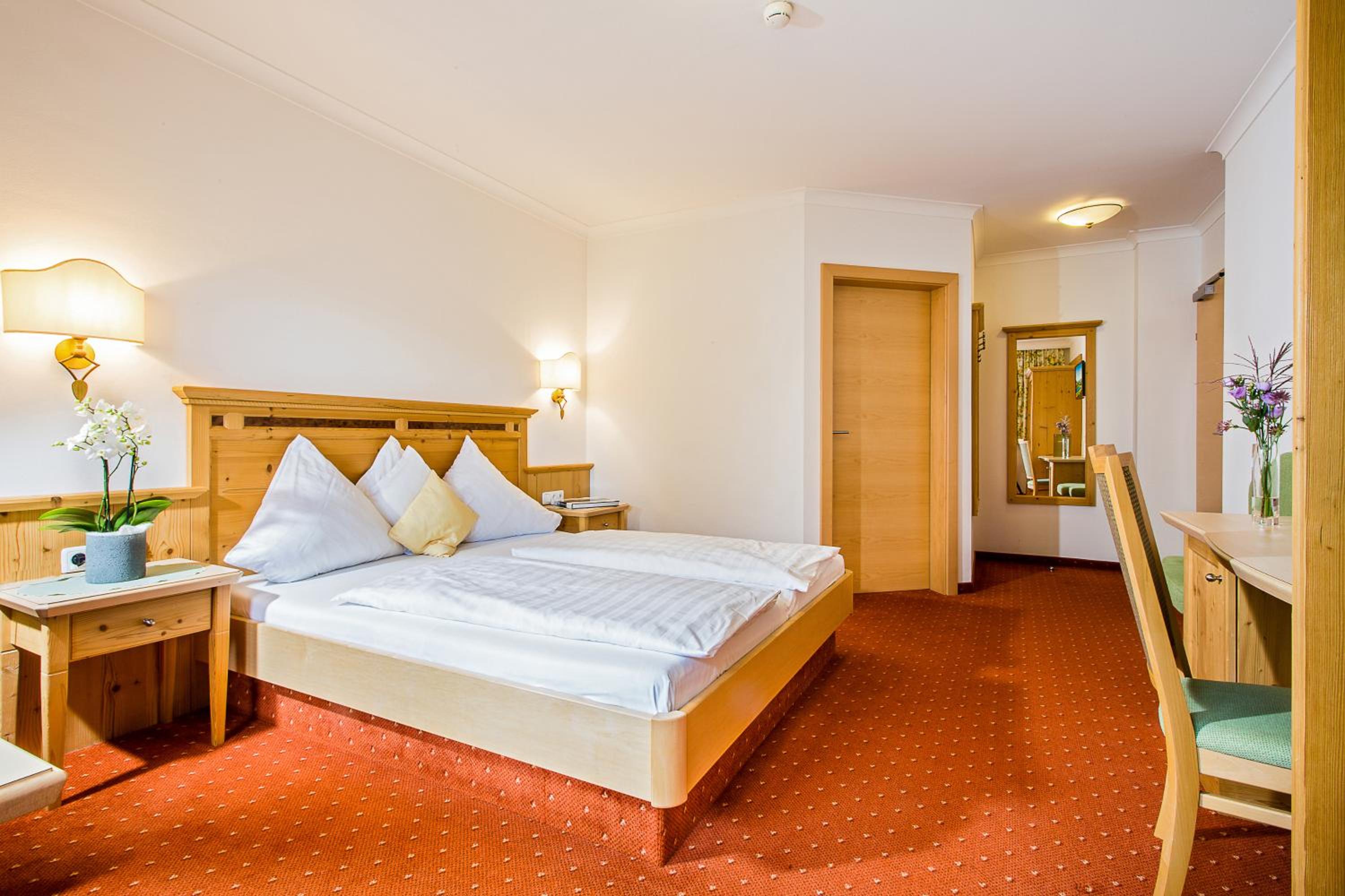 Classic Double Room - Photo 1