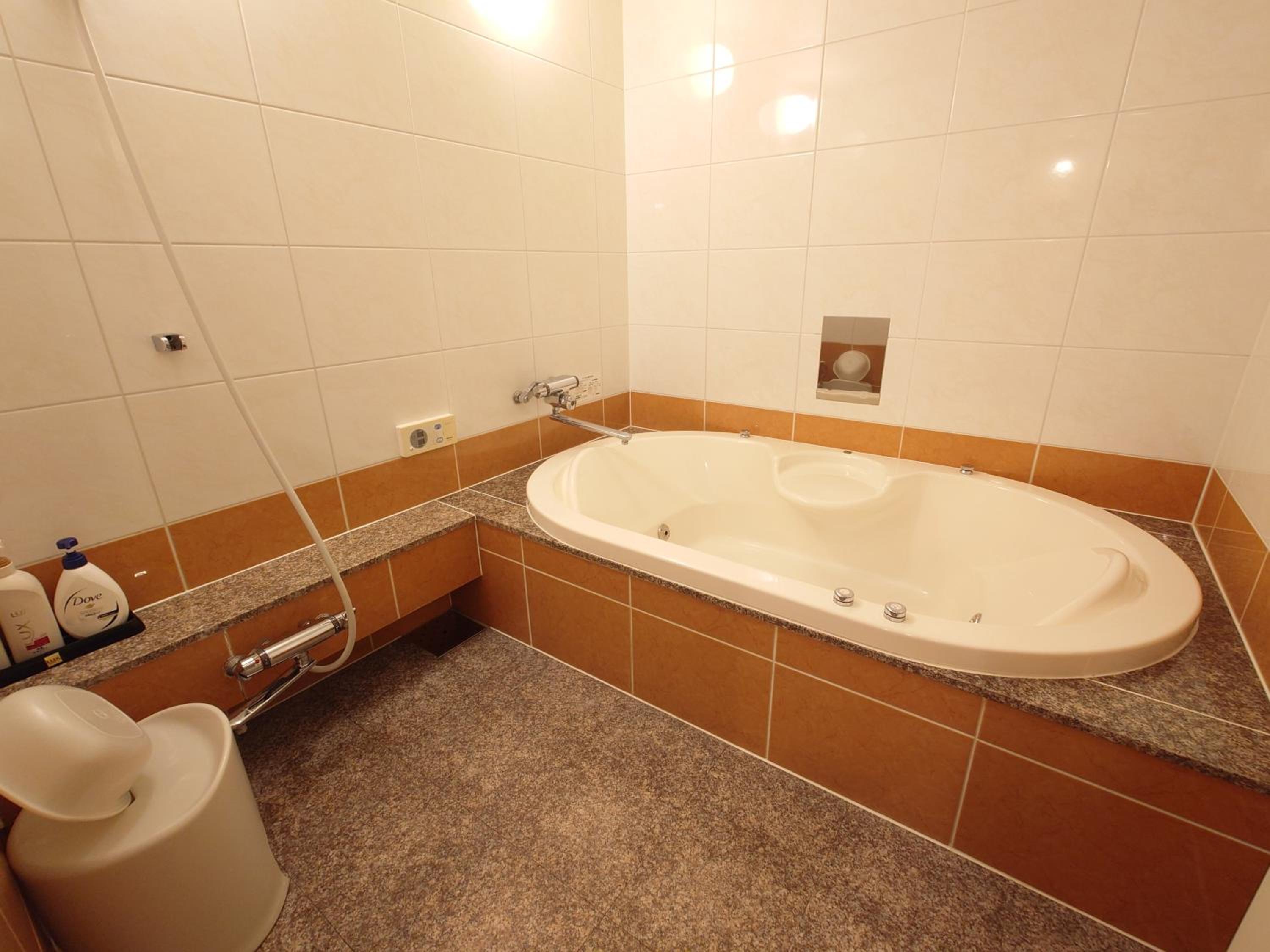 Standard Double Room - 21:00 Check-in photo 2