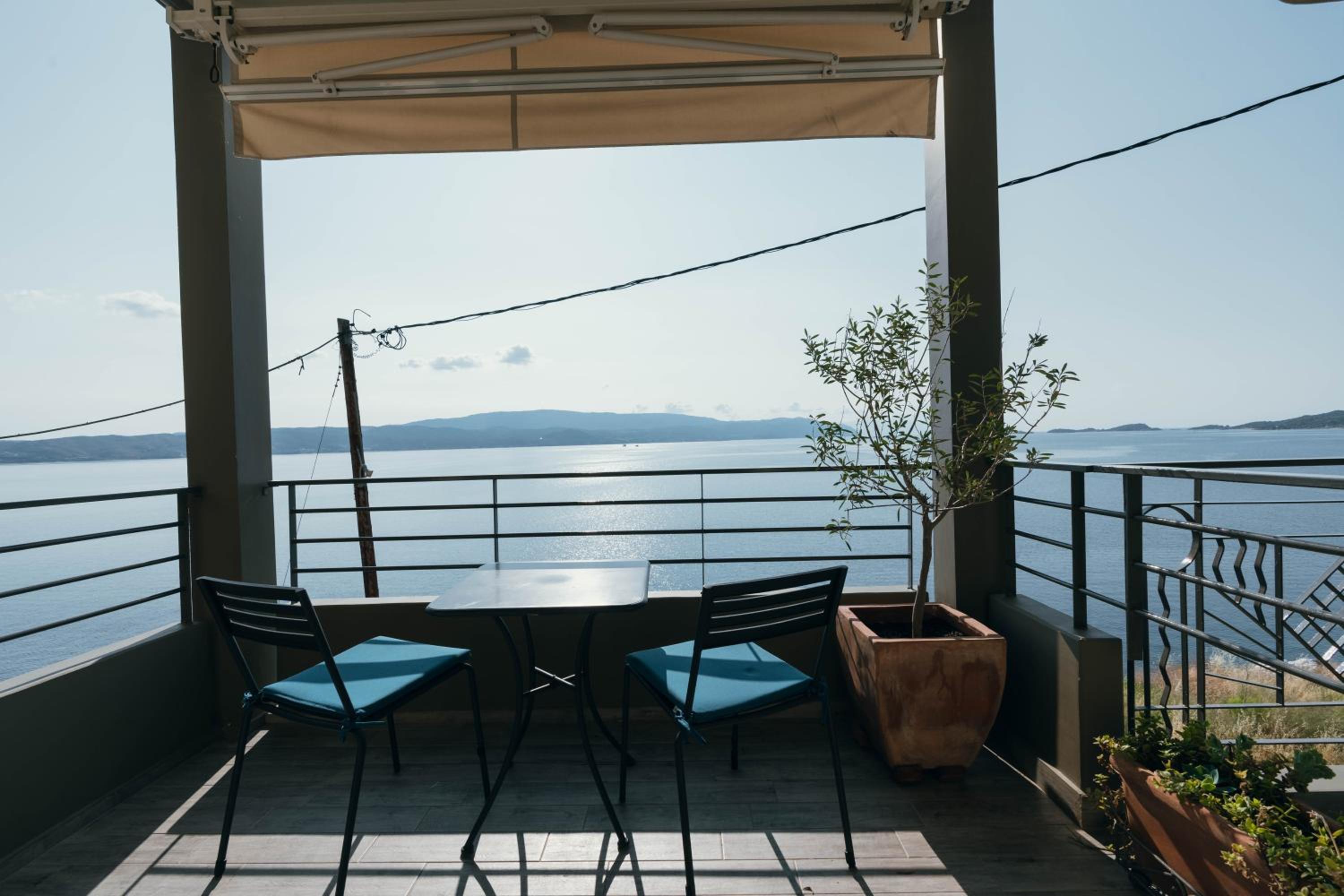 Triple Room with Sea View photo 3
