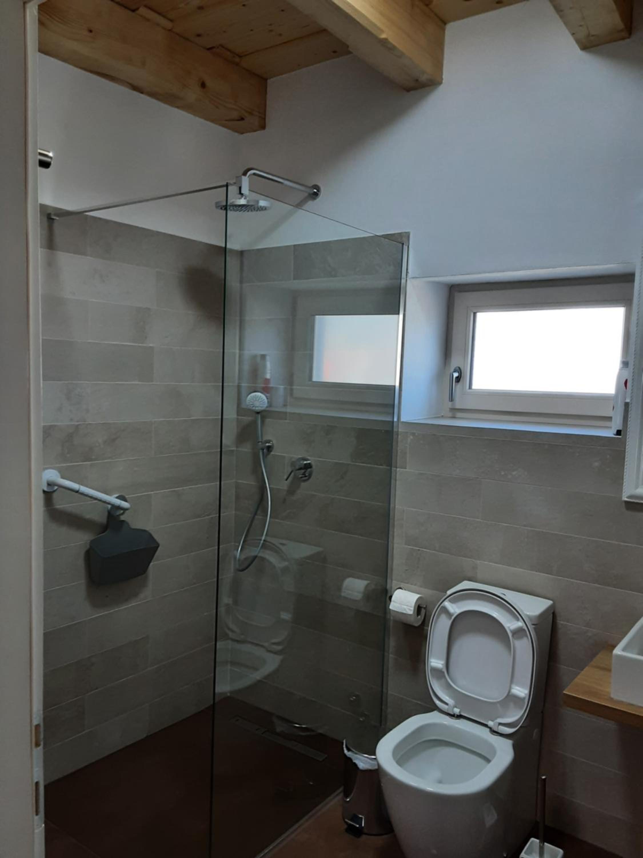 Deluxe Triple Room photo 3