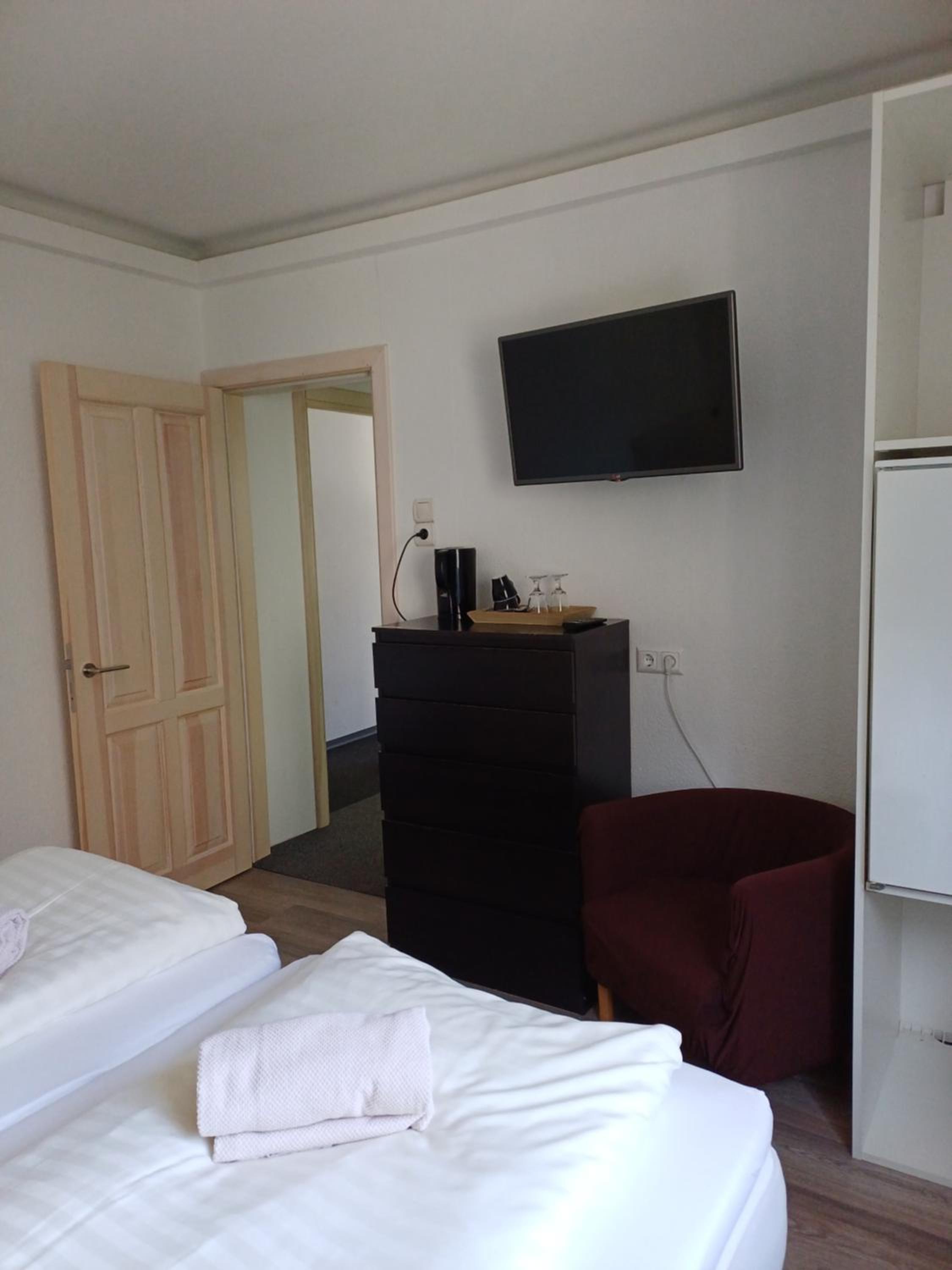 Standard Double Room photo 2