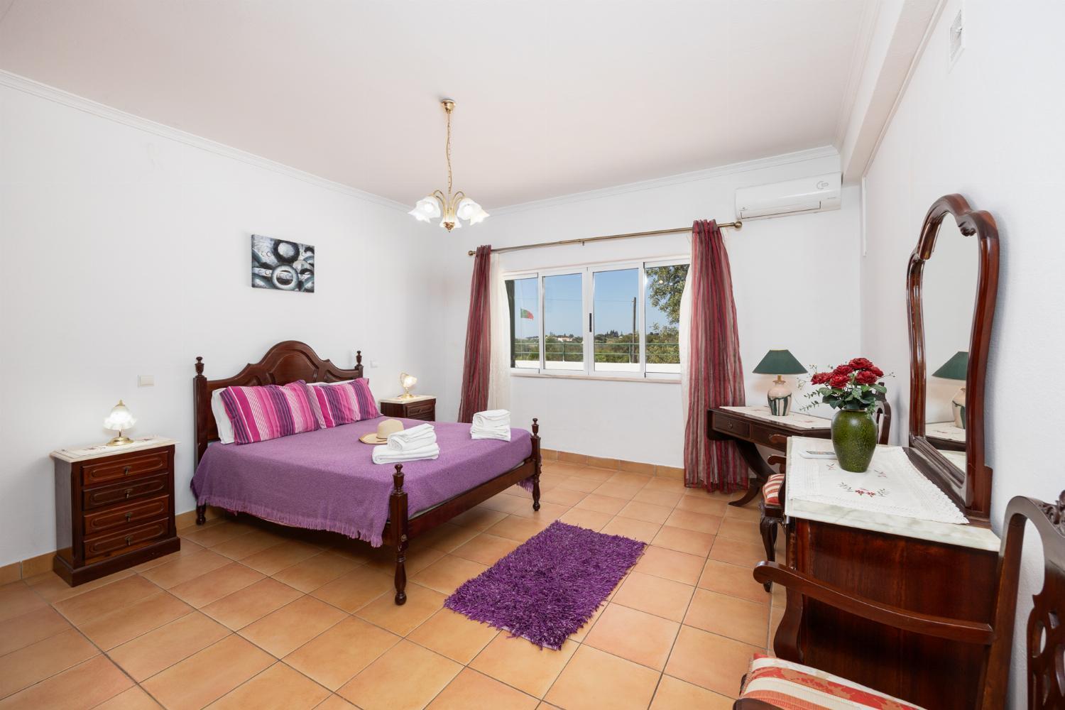 Villa photo 2
