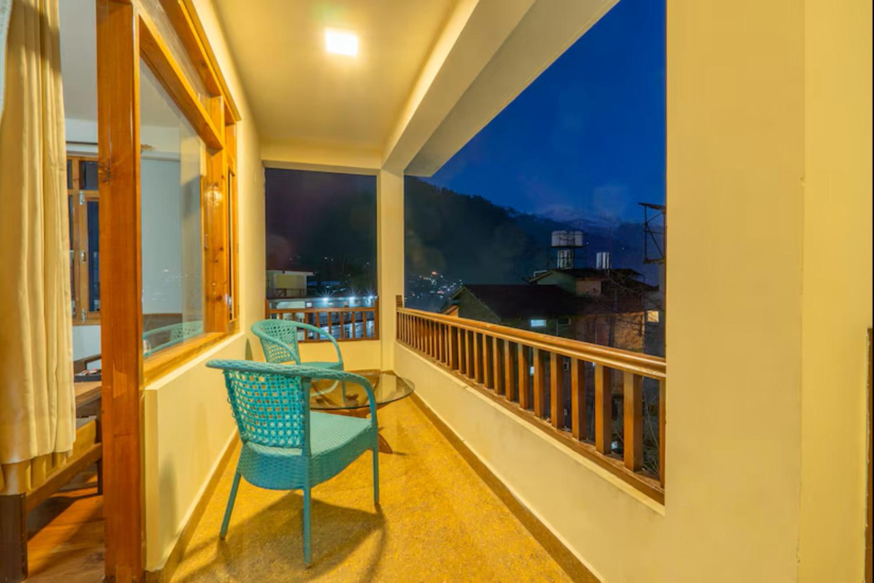 Double Room With Balcony photo 3