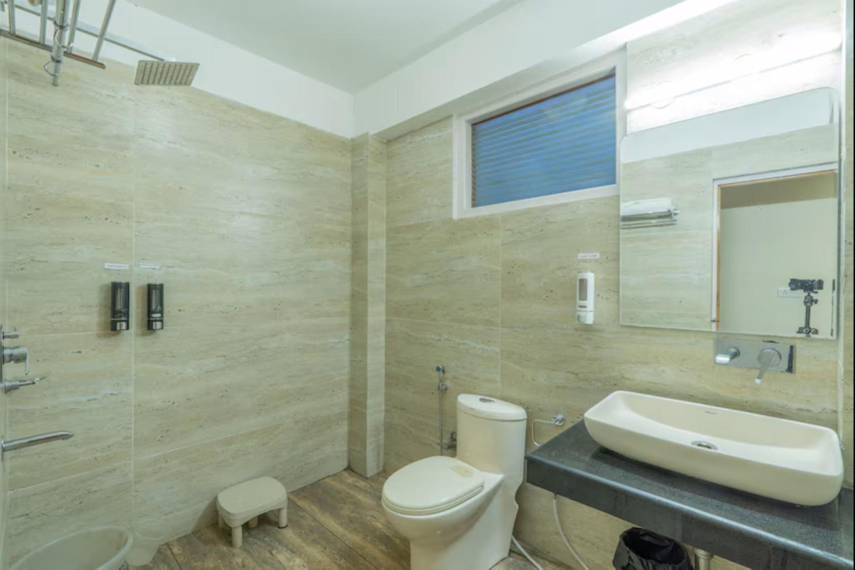 Deluxe Double Room photo 2