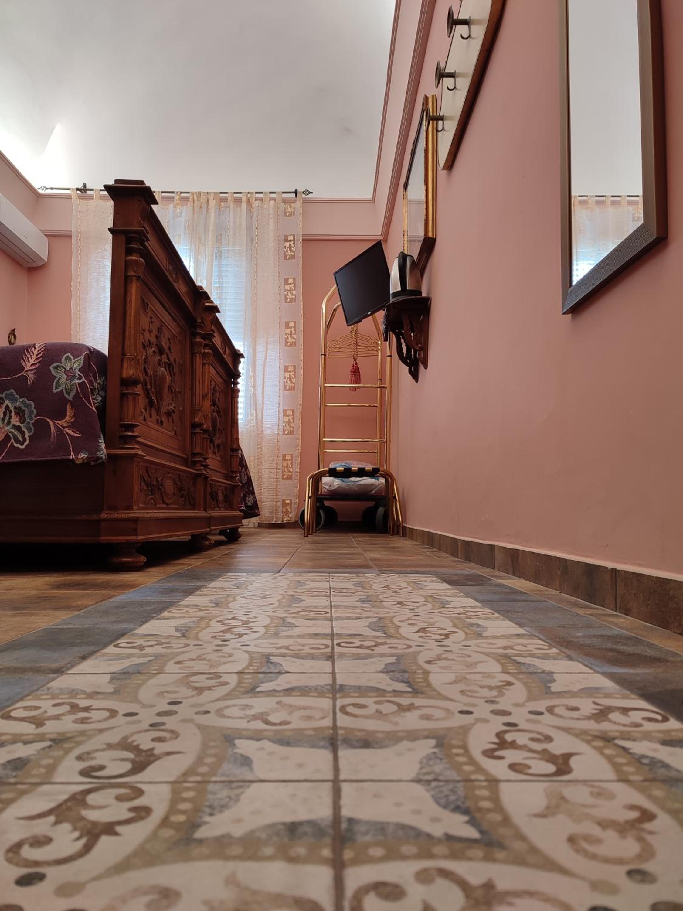 Luxury Triple Room with private bathroom
