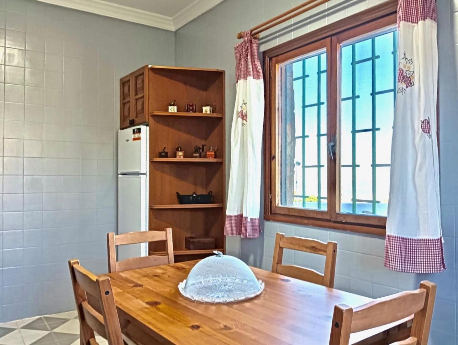 Three-Bedroom House photo 2