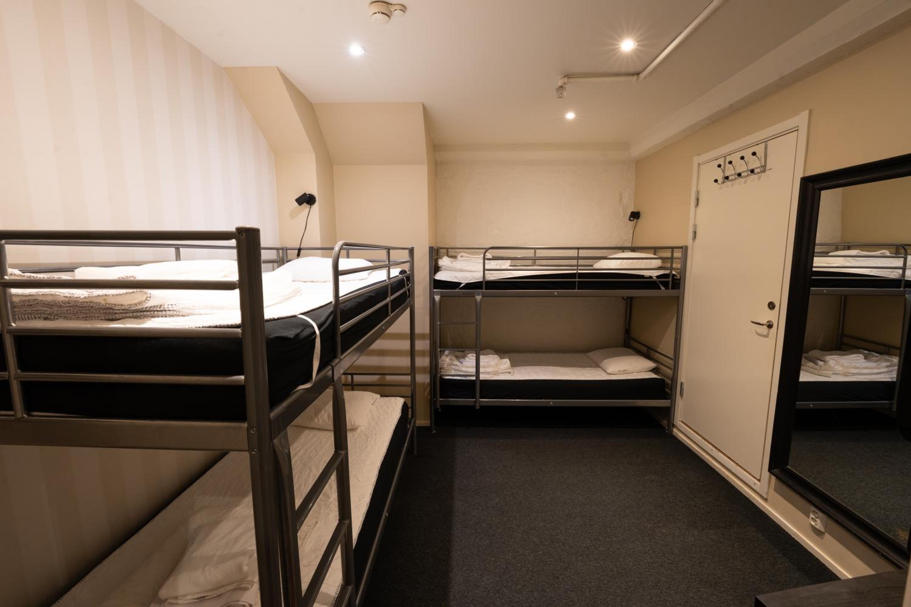 Quadruple Room with Private Bathroom - No Window