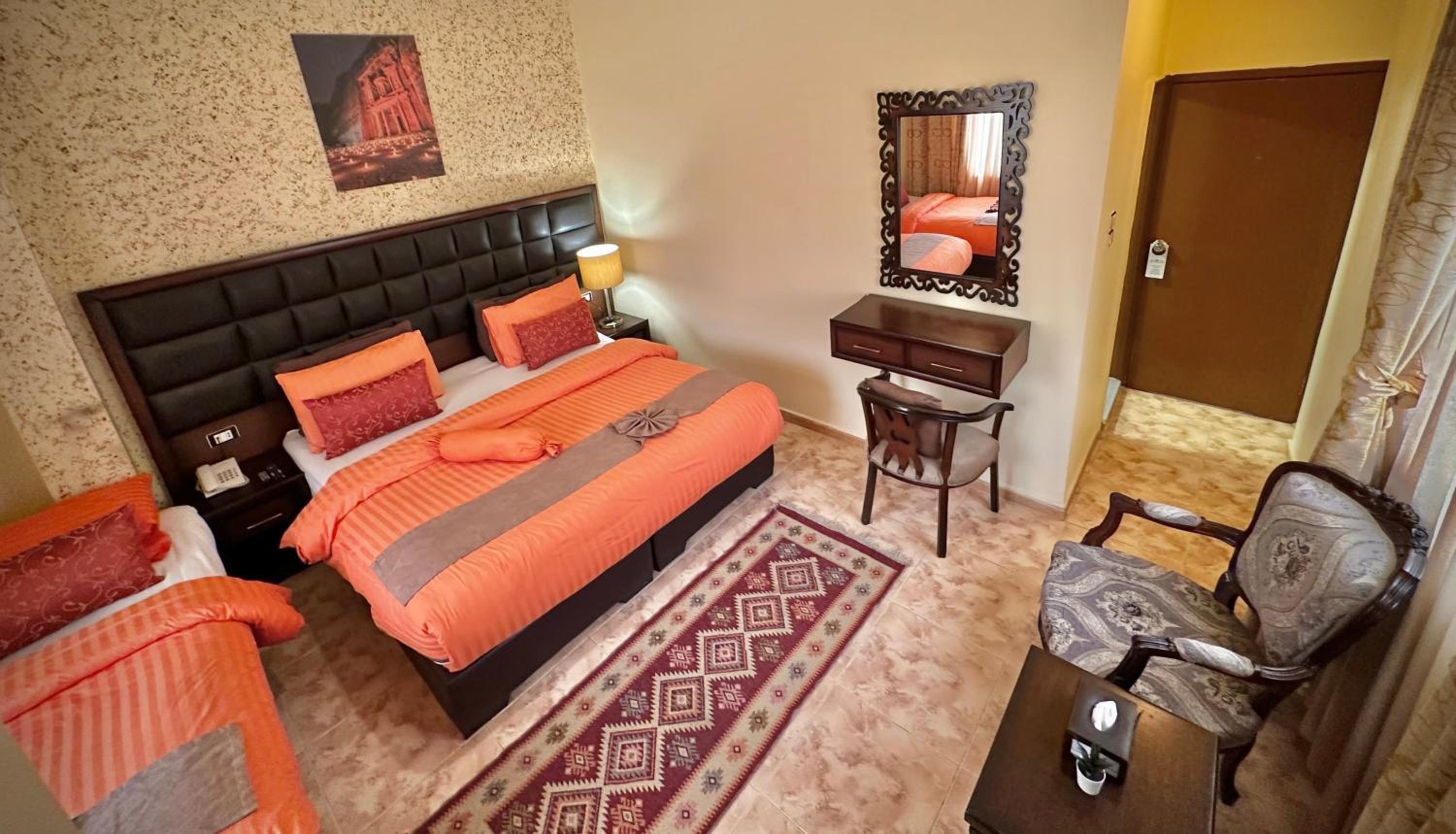 Deluxe Triple Room photo 3