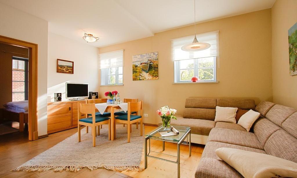 Apartment with Terrace photo 1