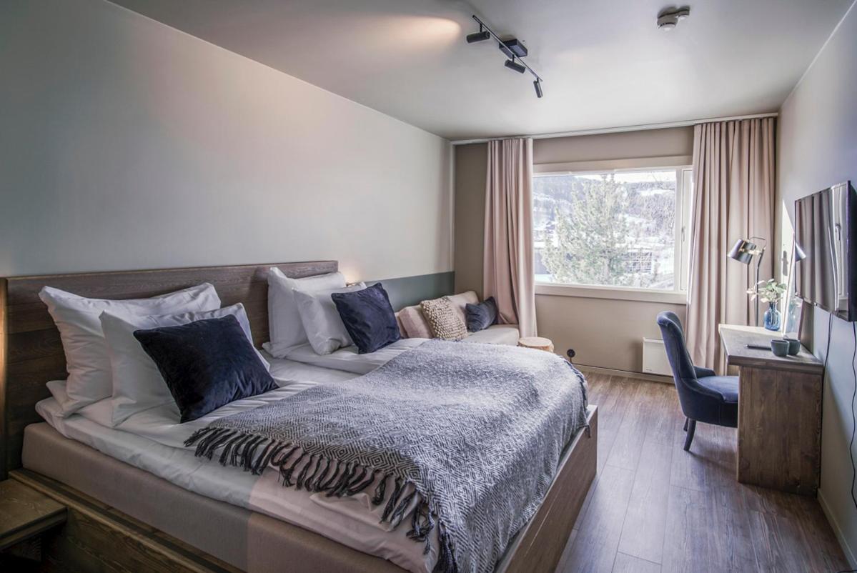 Superior King Room - Photo 1
