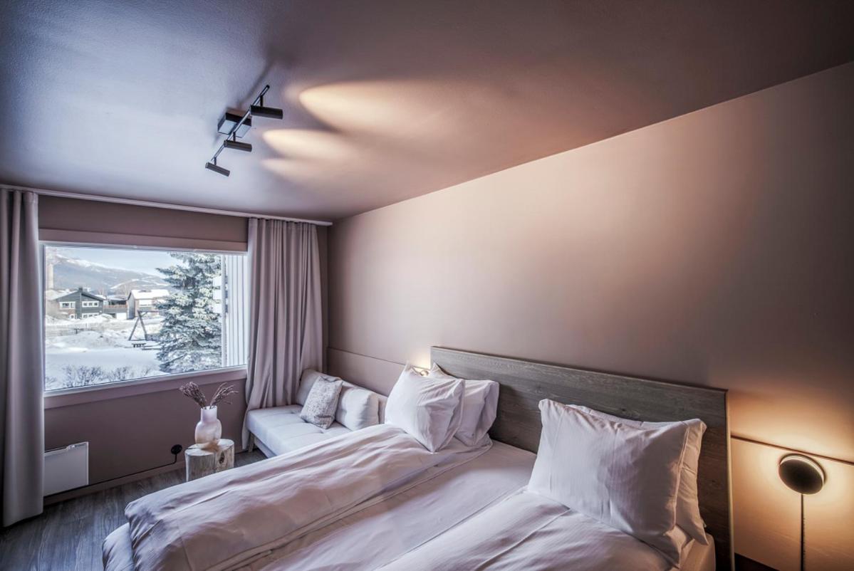 Superior King Room - Photo 3