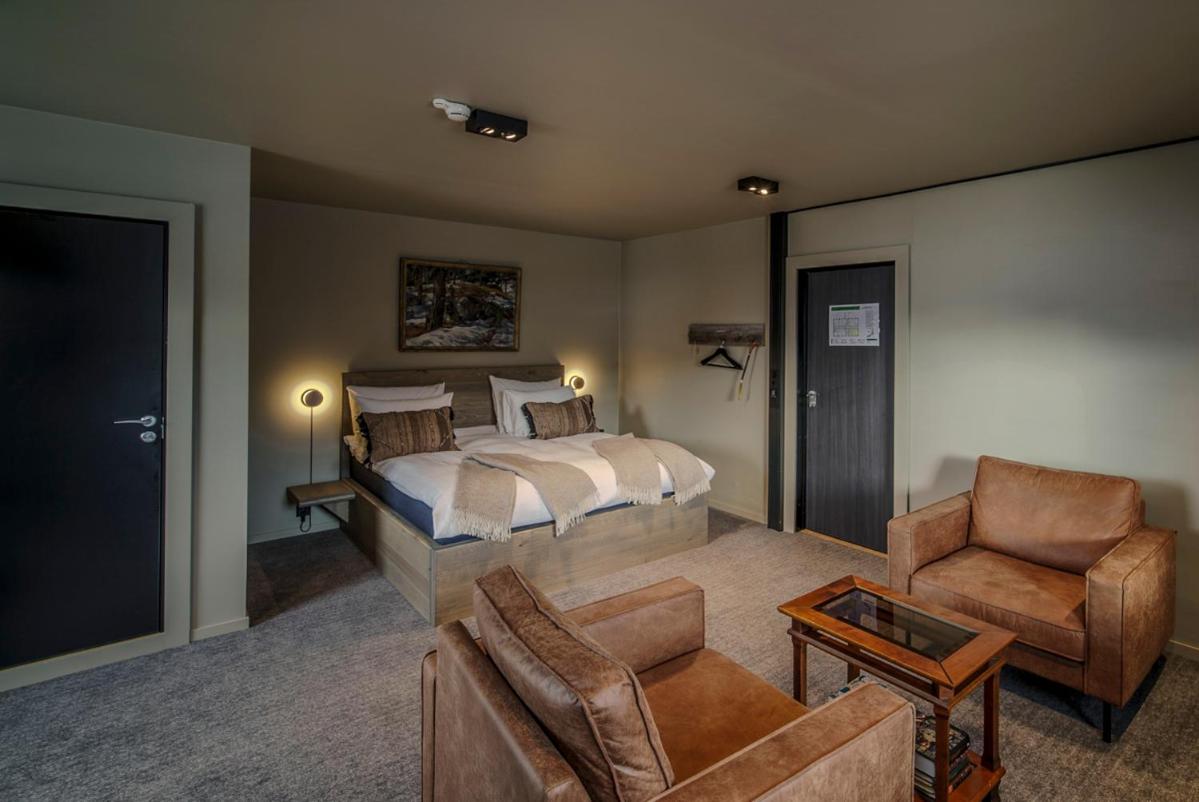 Suite - Photo 4