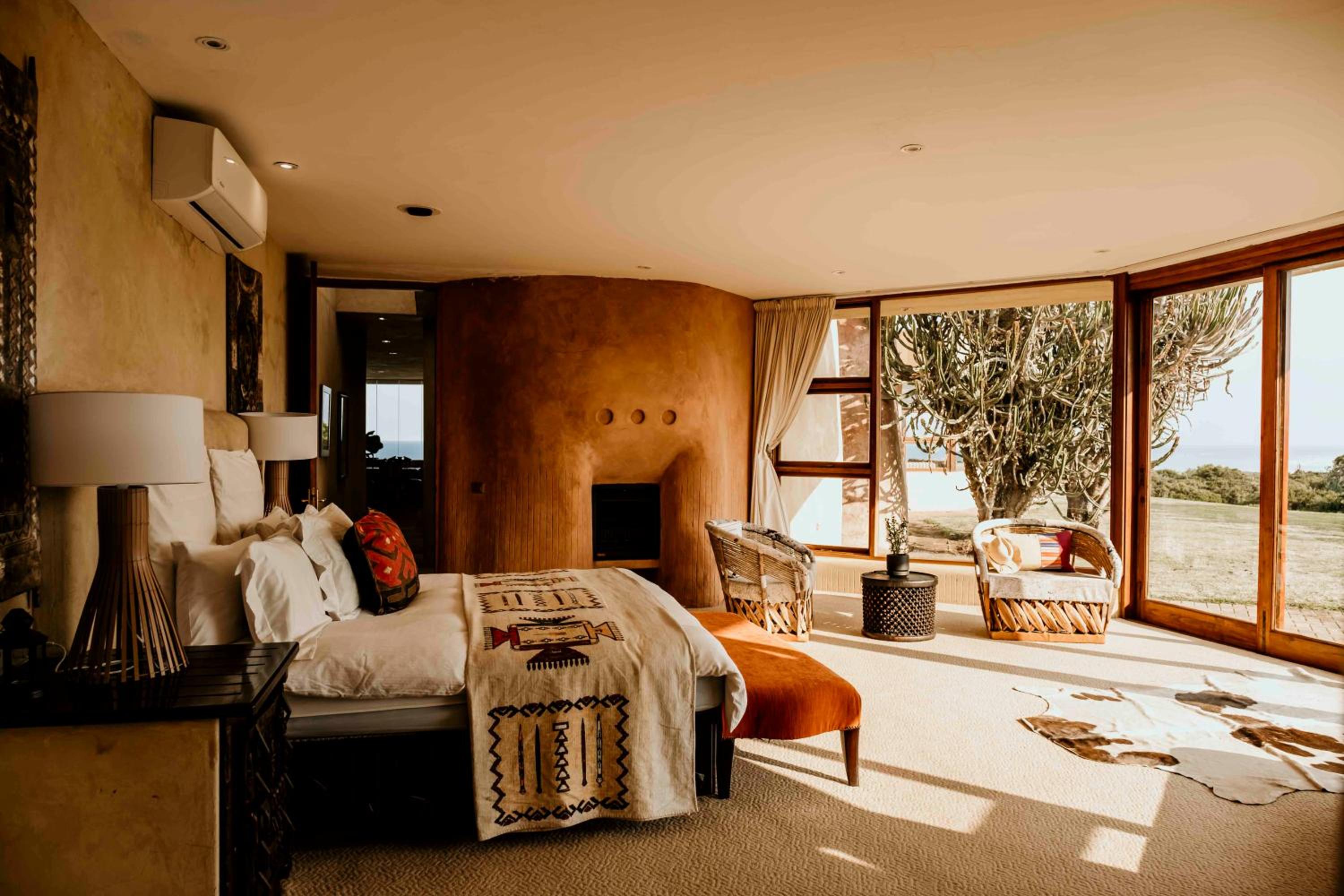 Villa photo 1