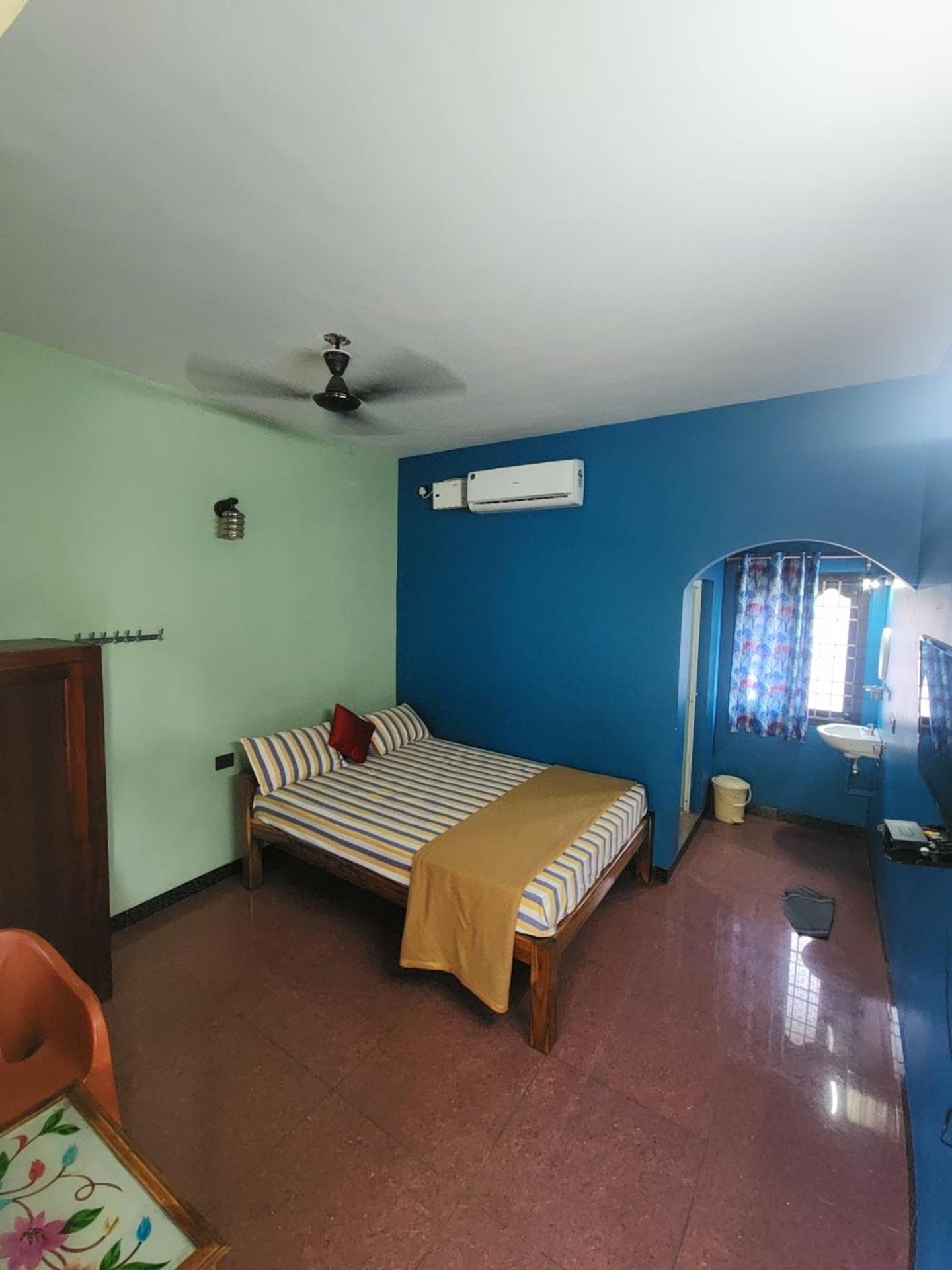 Standard Double Room - Photo 1