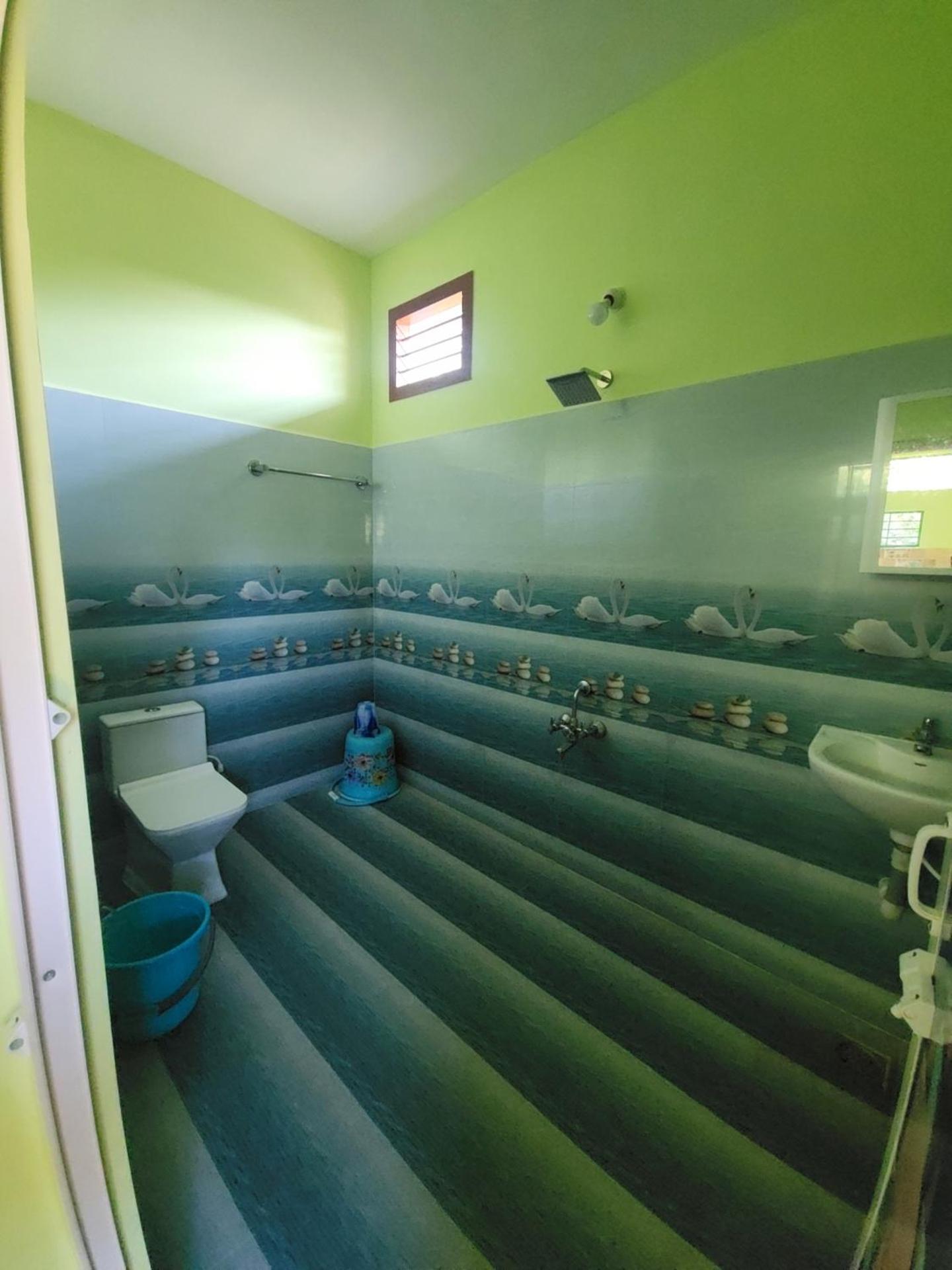 Standard Double Room - Photo 6