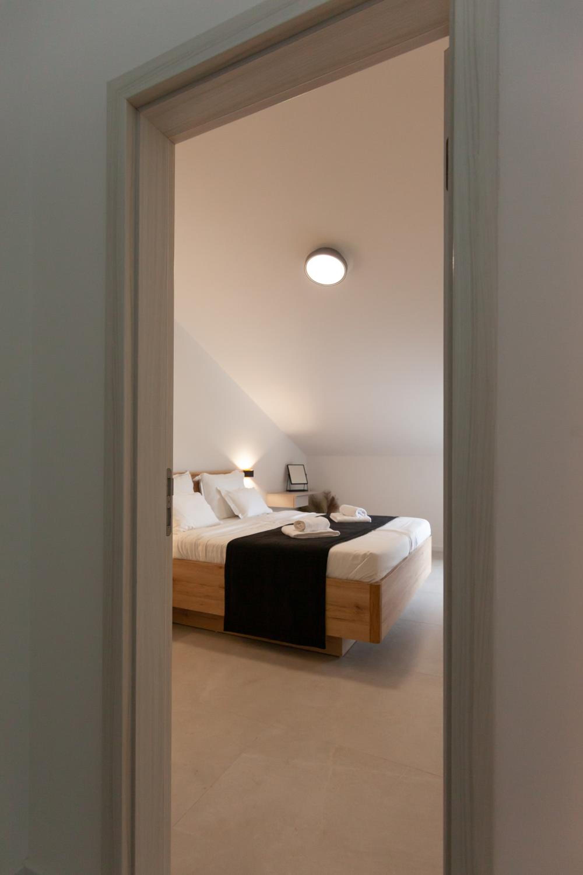 Two-Bedroom Apartment With Terrace And Sea View