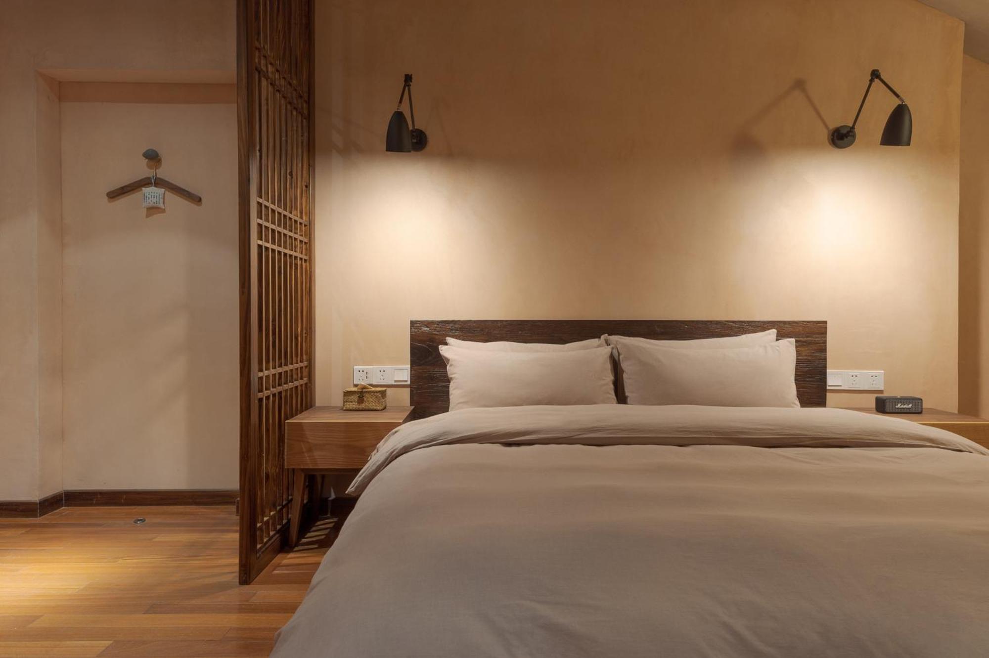 Deluxe Double Room with Shower photo 1