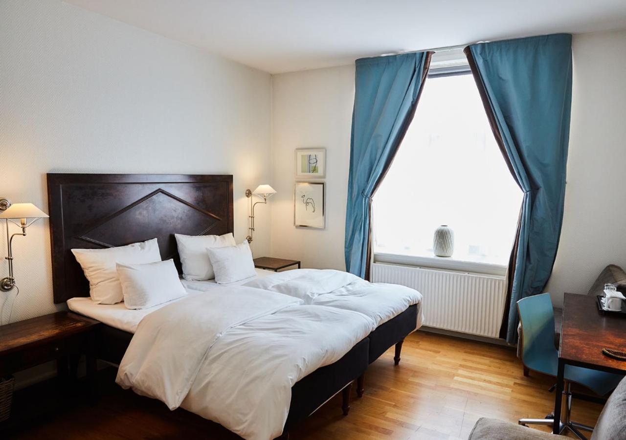 Standard Double Room photo 3