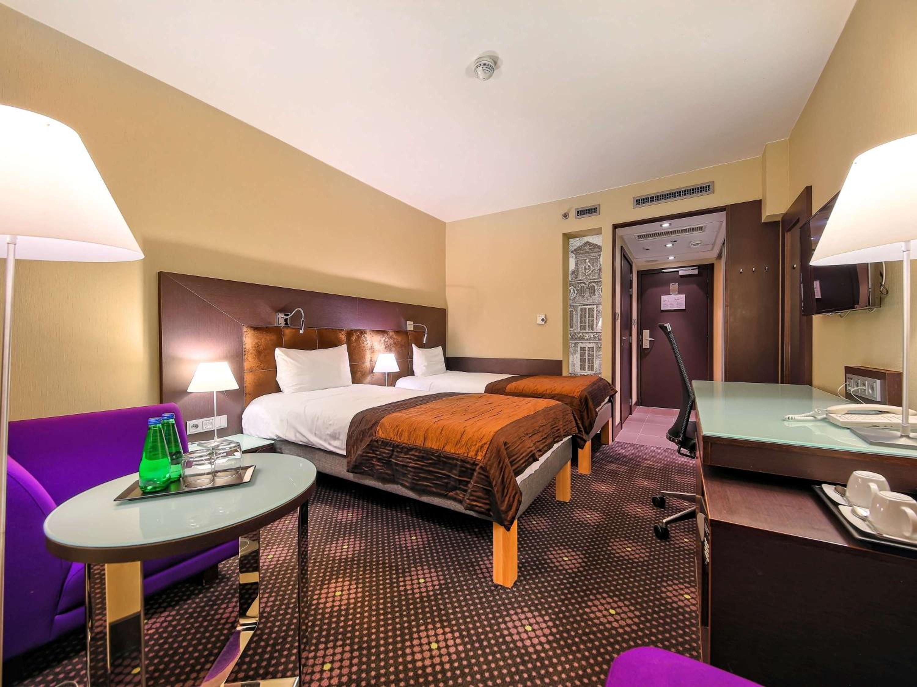 Standard Double Room - Photo 14