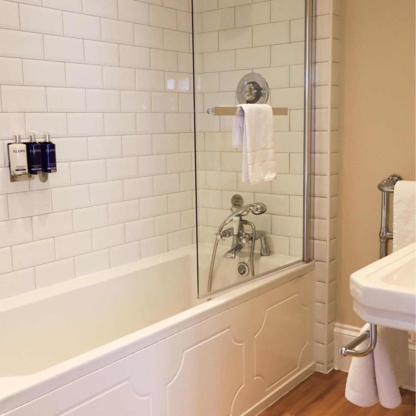 Executive Double or Twin Room - Photo 7