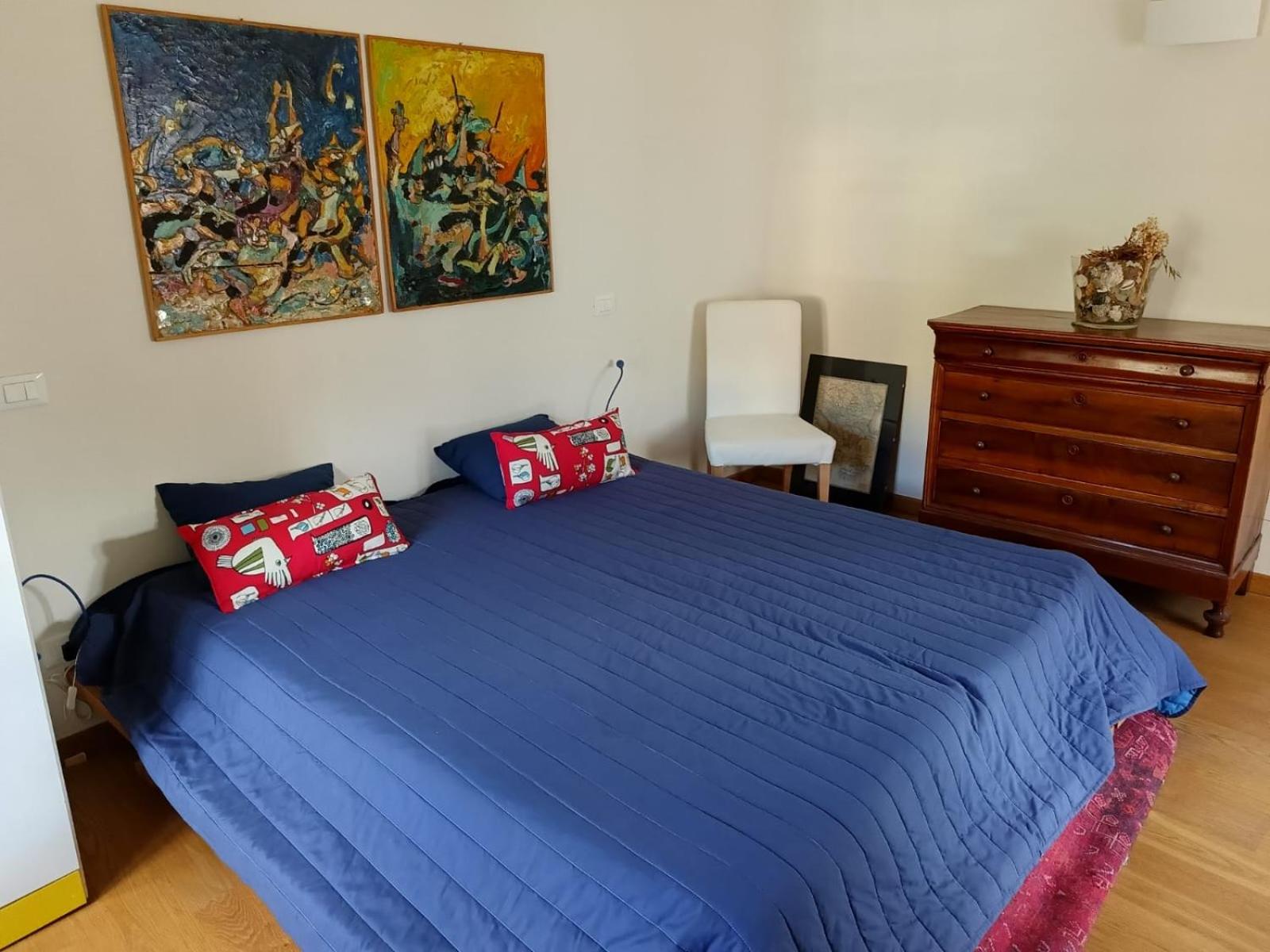 One-Bedroom Apartment with Garden View
