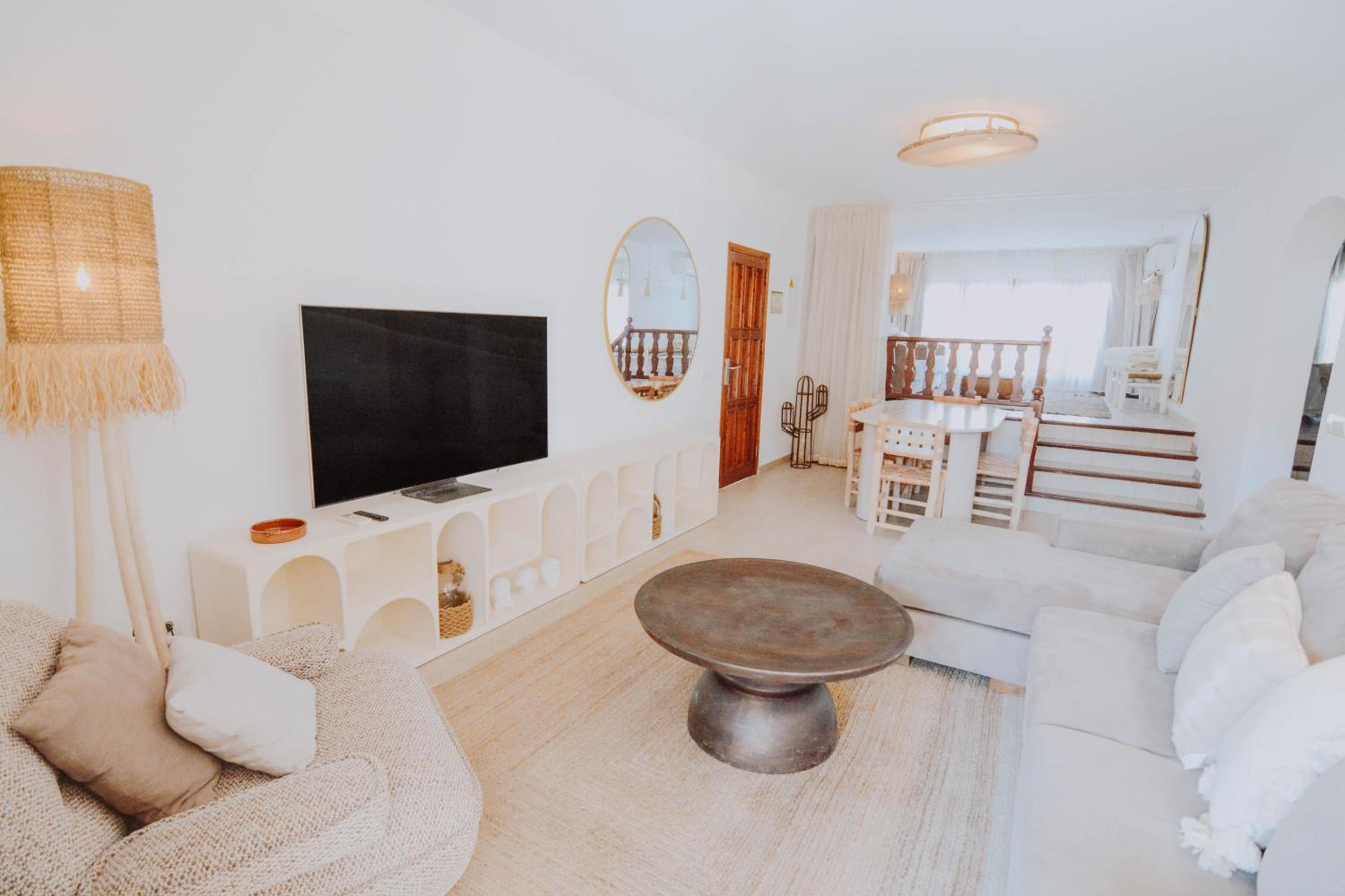 Apartamento de dos habitaciones con balcón