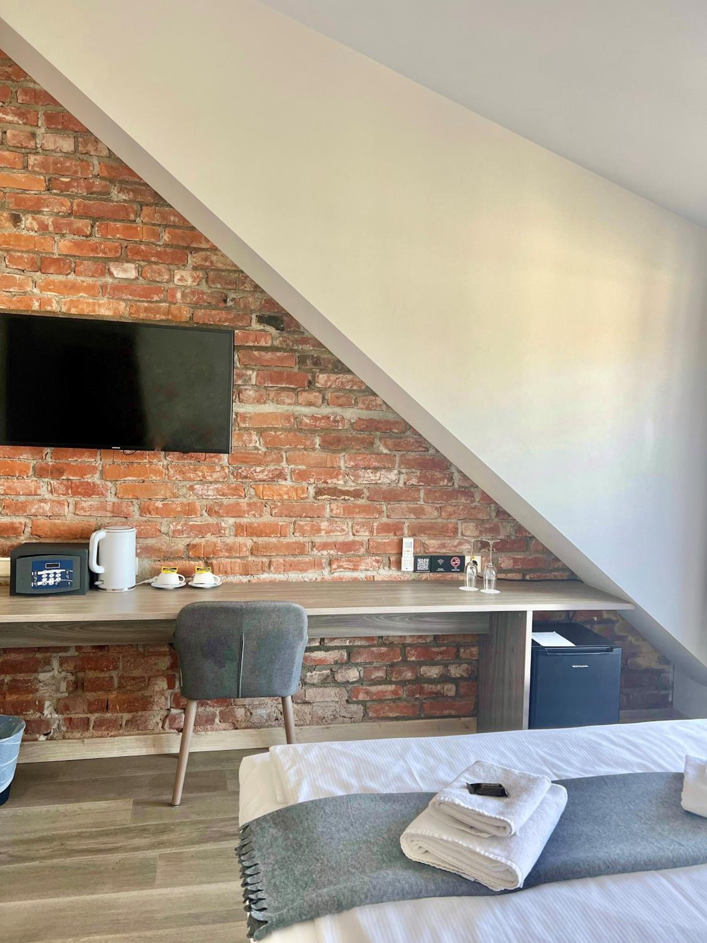 Standard Double or Twin Room with Balcony photo 1