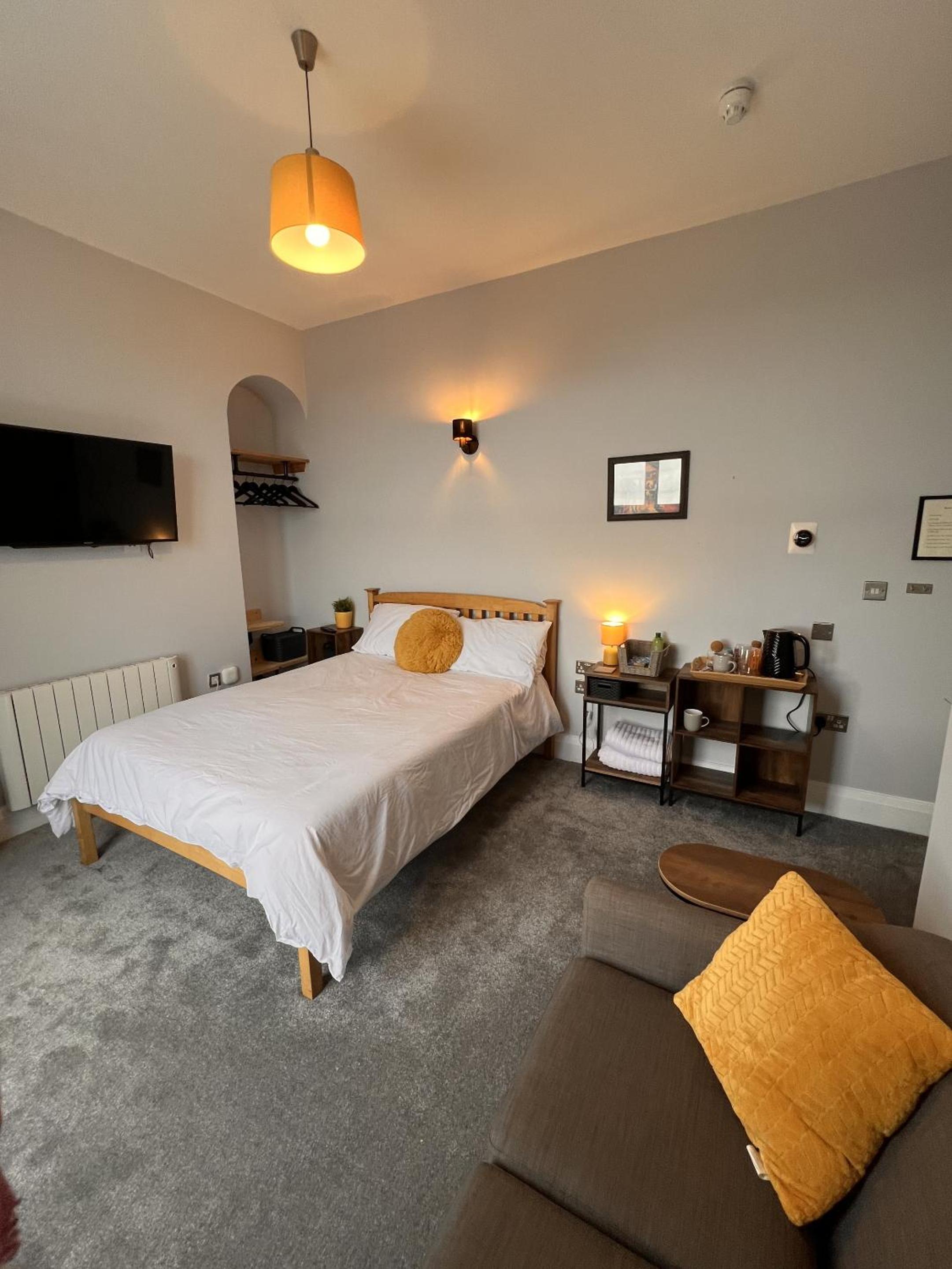 Superior Triple Room photo 3