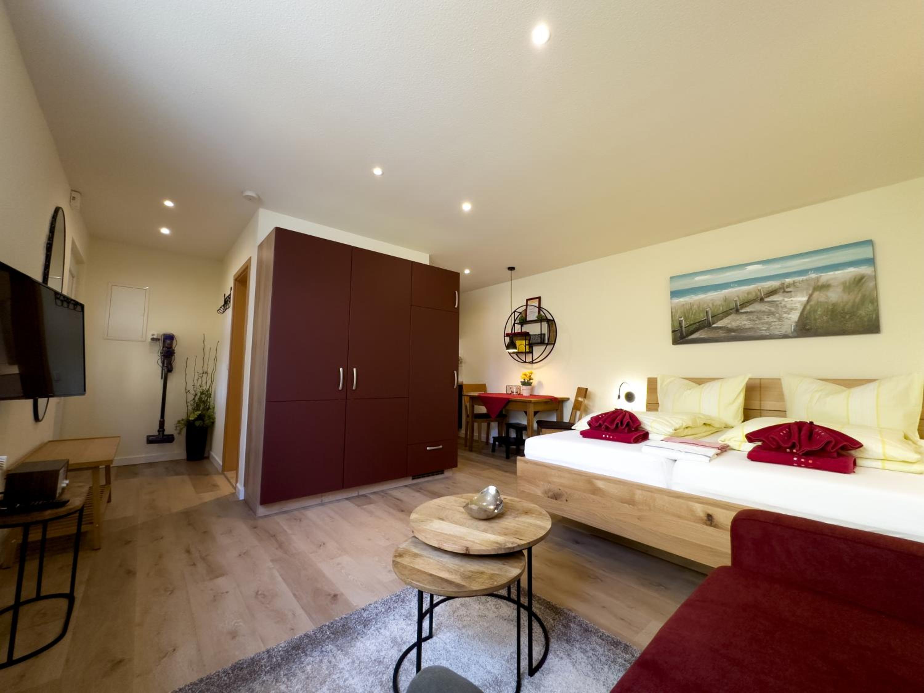 Studio Apartment photo 1