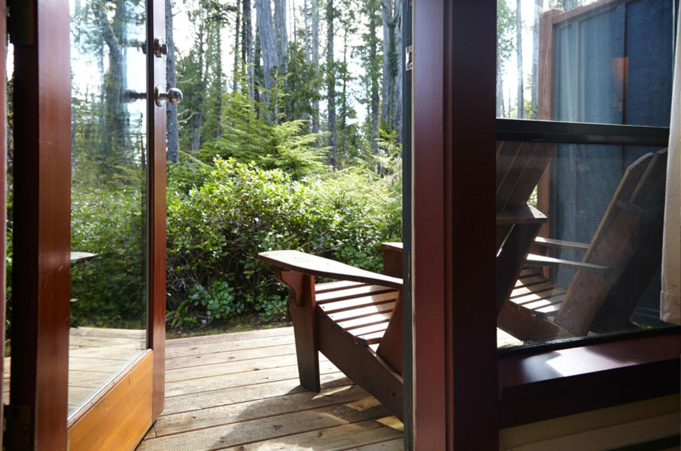 Queen Room Forest View with Balcony (Adults Only) photo 1