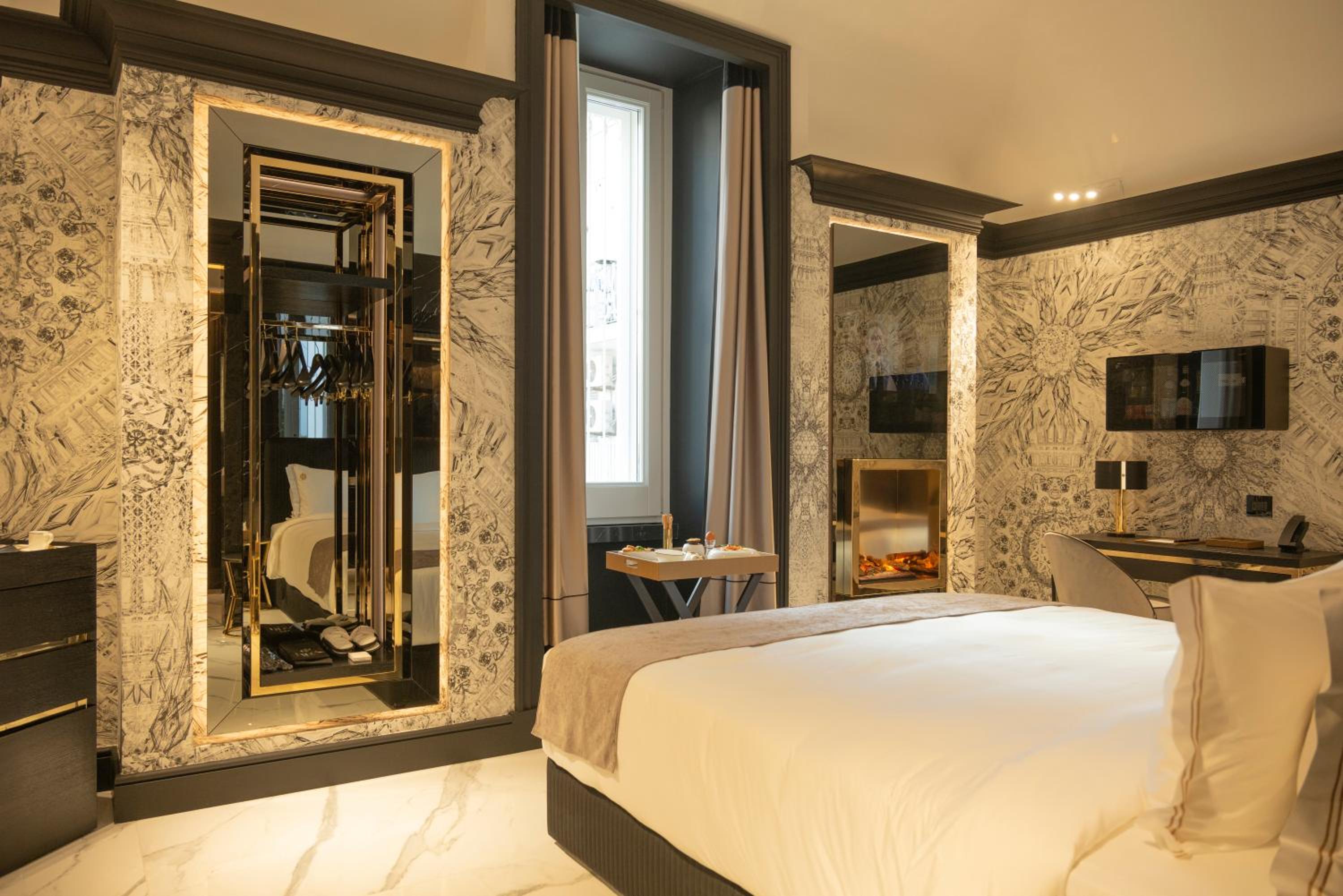 Superior Double Room - Photo 1