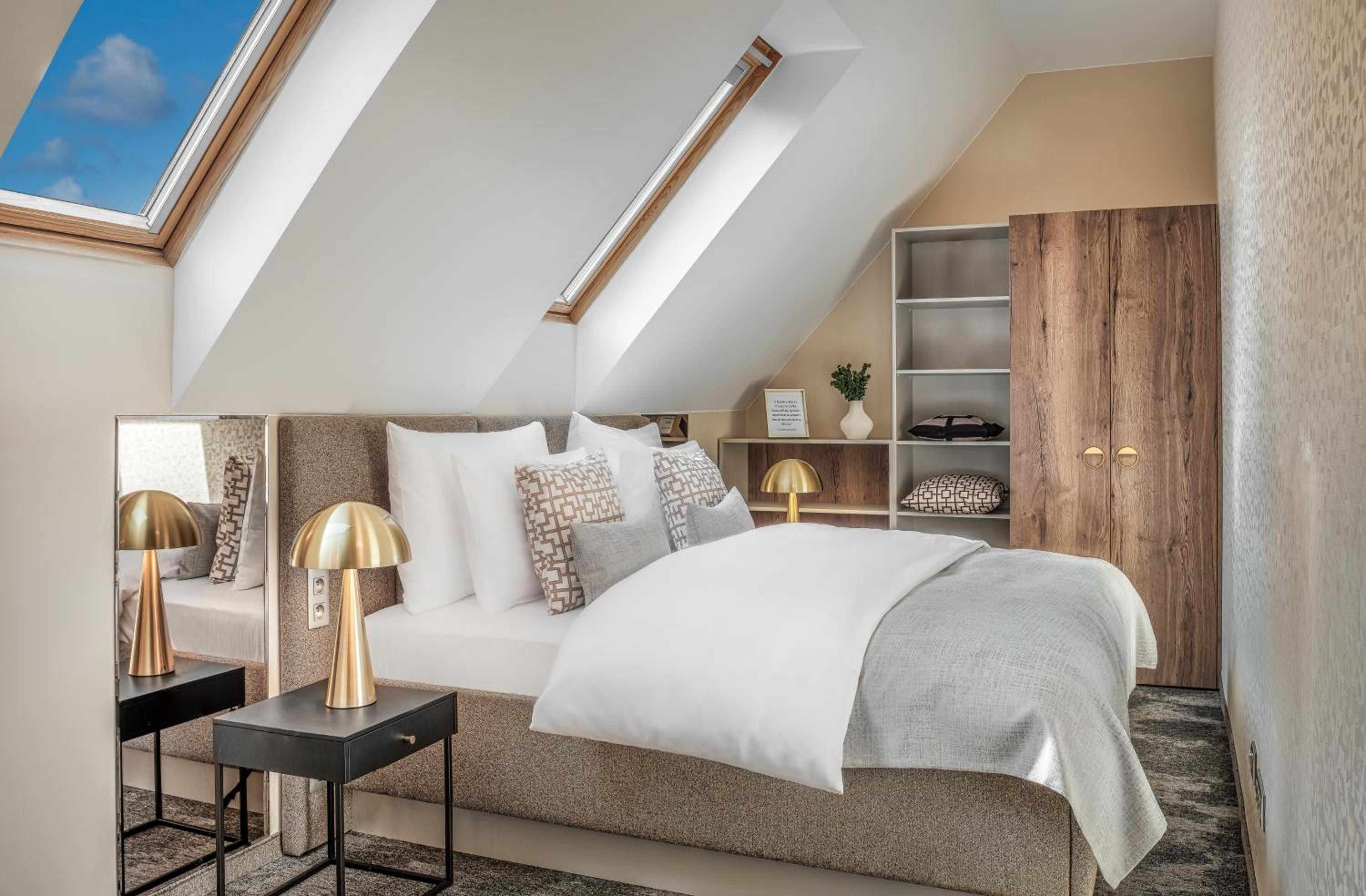 Attic Suite photo 2