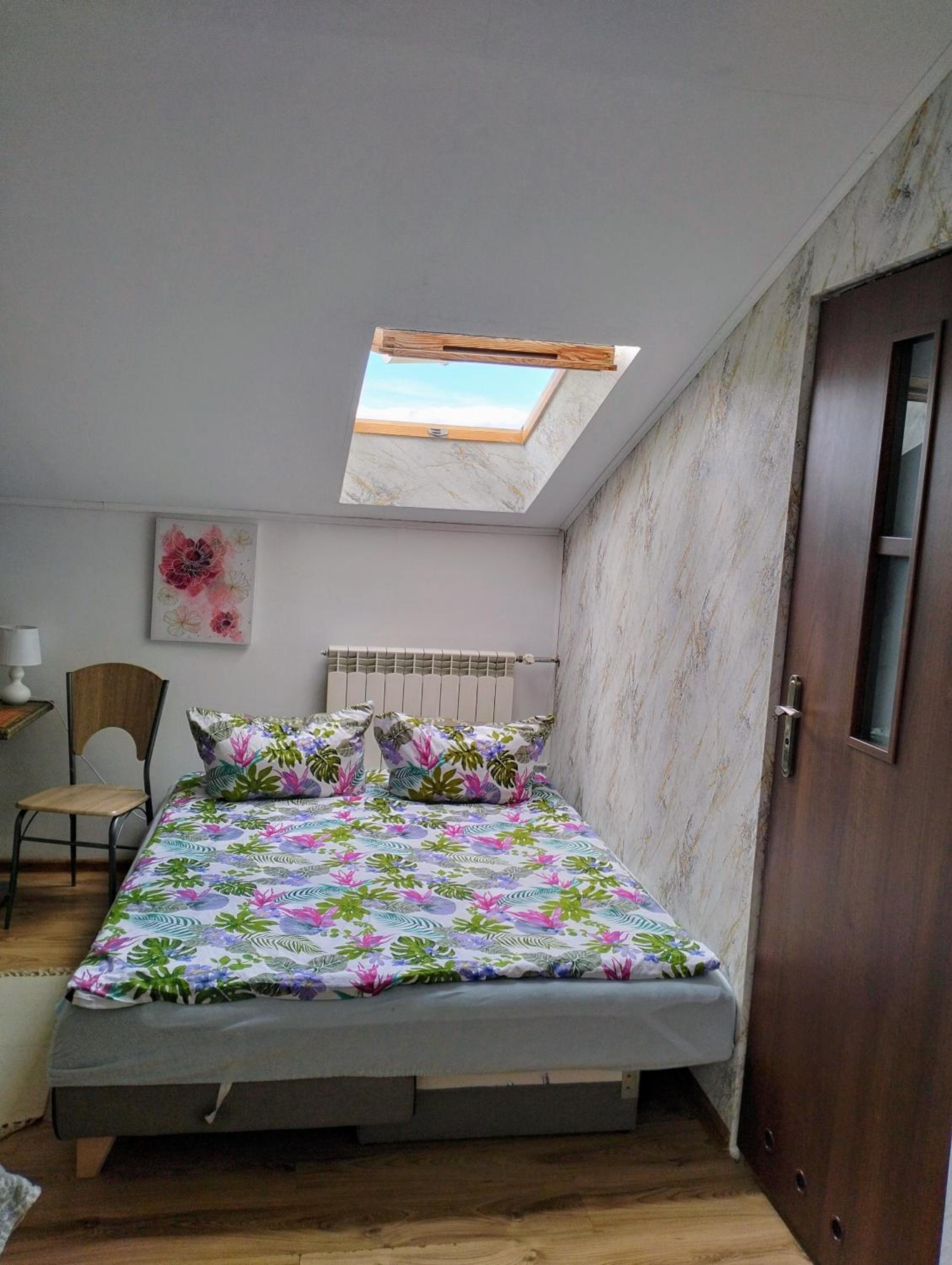 Double Room with Private Bathroom photo 1