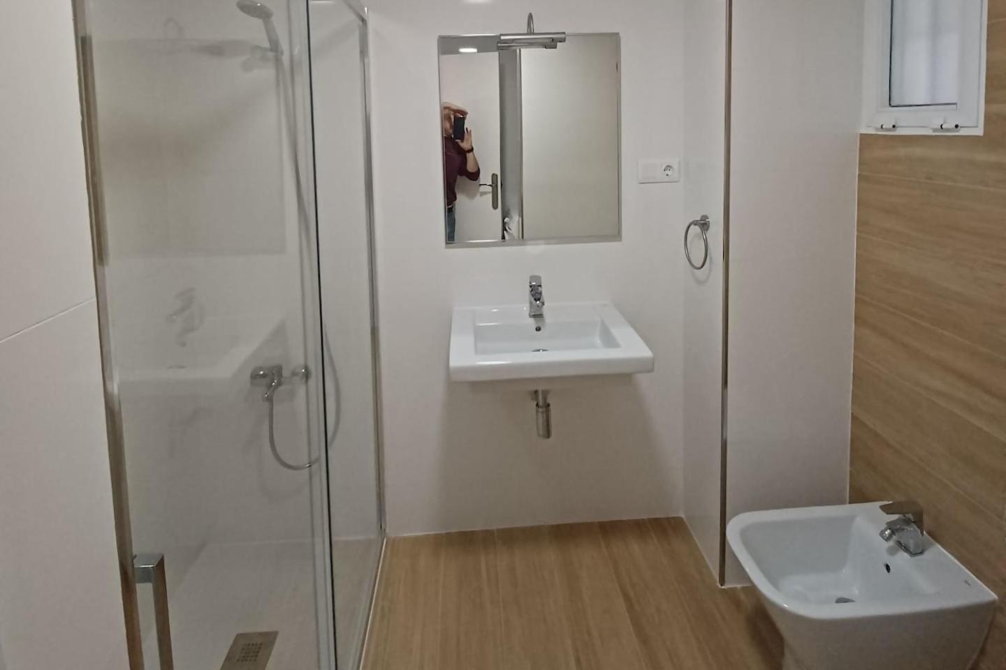 One-Bedroom Apartment photo 3