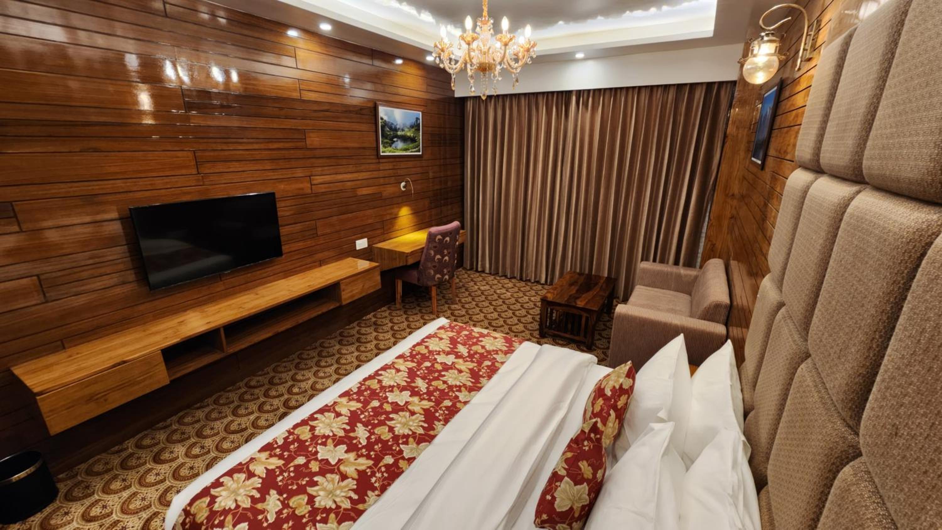 King Room With Mountain View