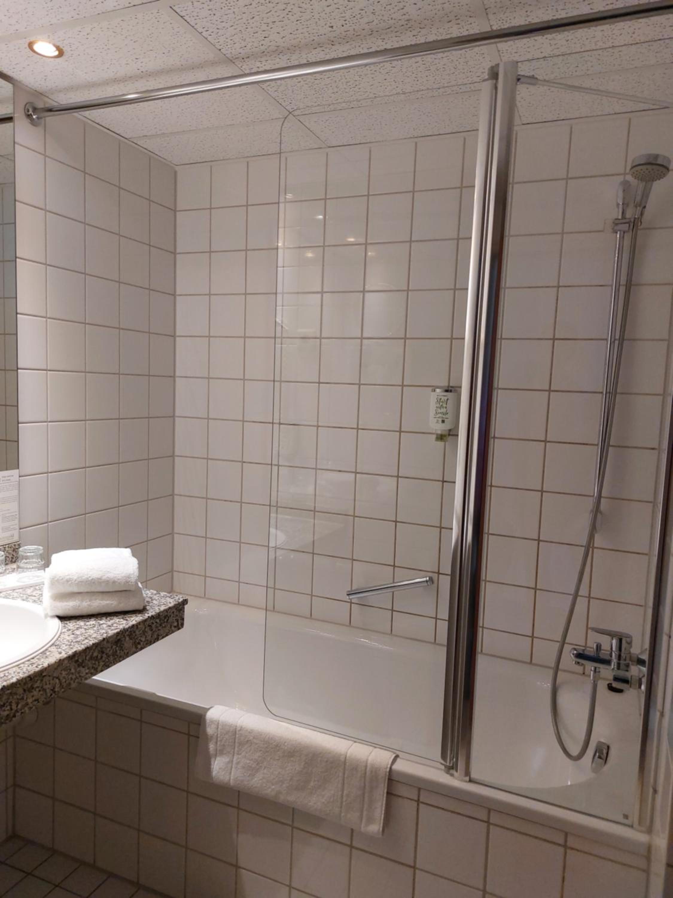 Single Room photo 3