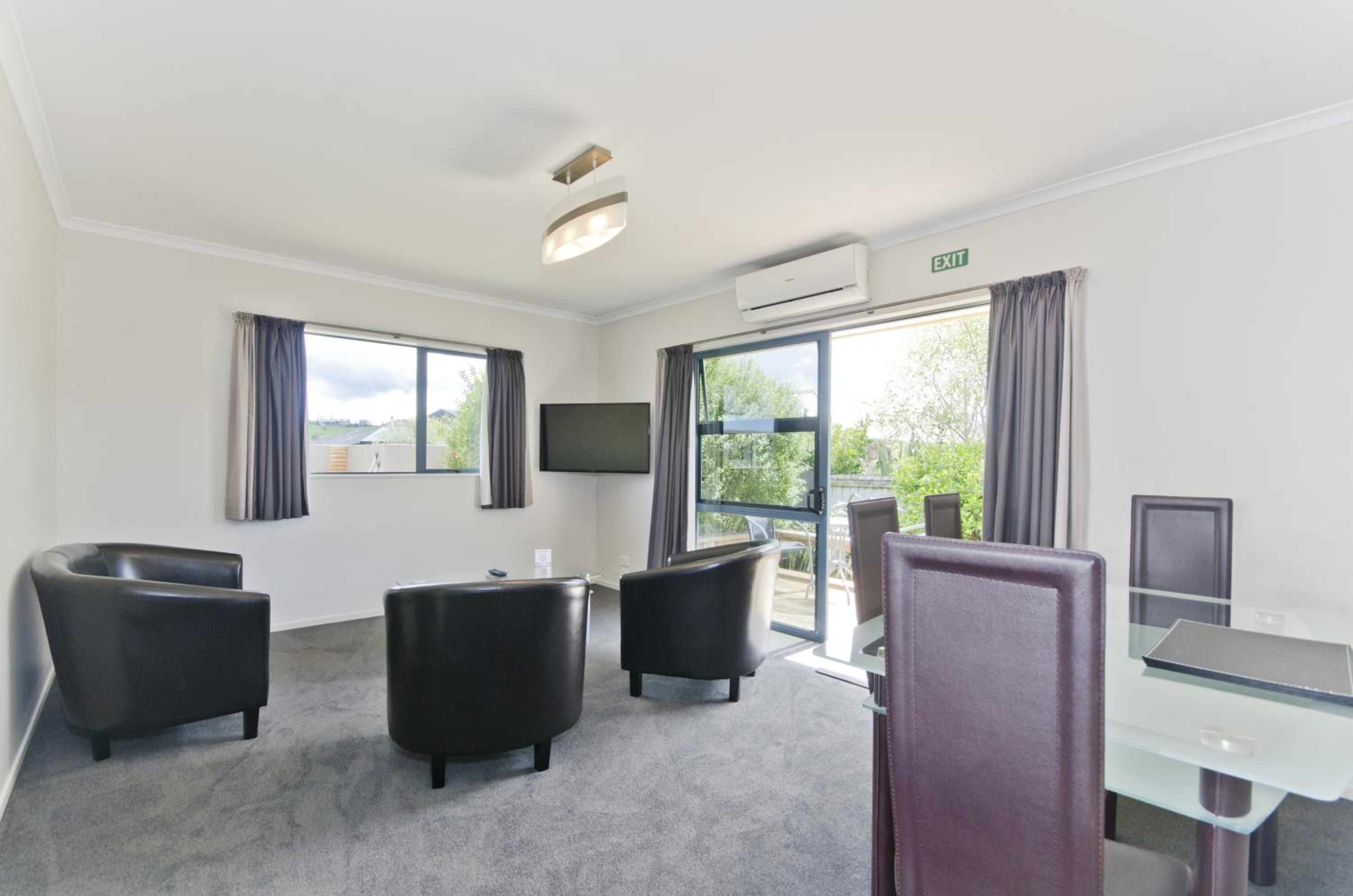 Ground Floor 2Bed unit Spa bath K