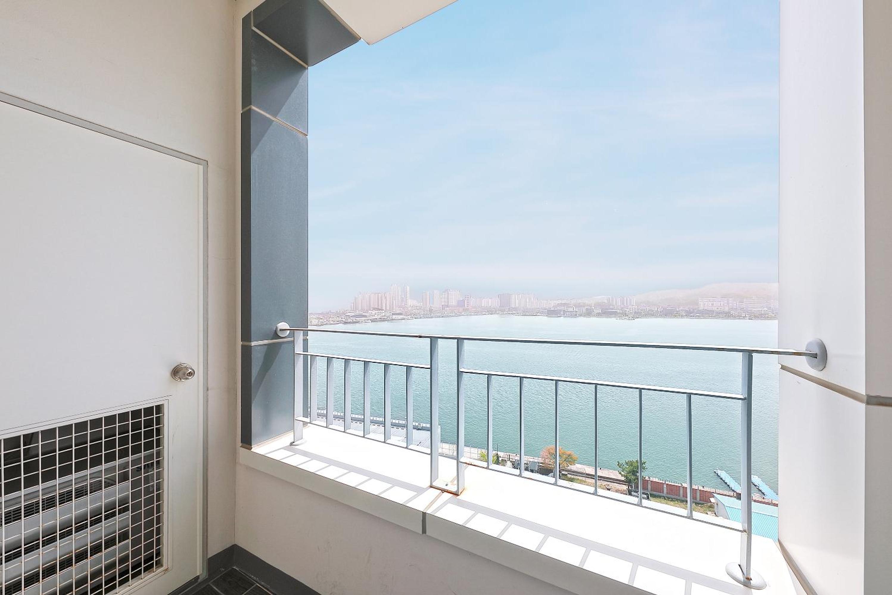 Double Room - Pet Friendly - Photo 8
