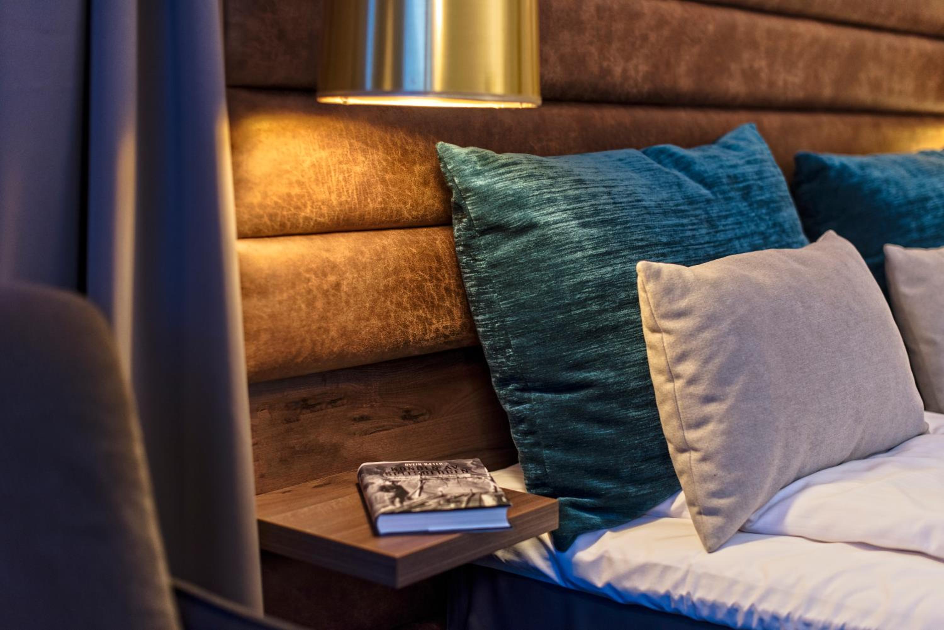 Standard Guest Room - Photo 4